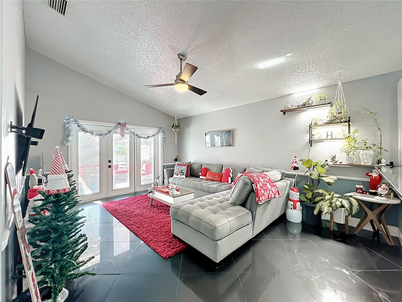 Image 19 of 47 For 2118 Meadowmouse Street