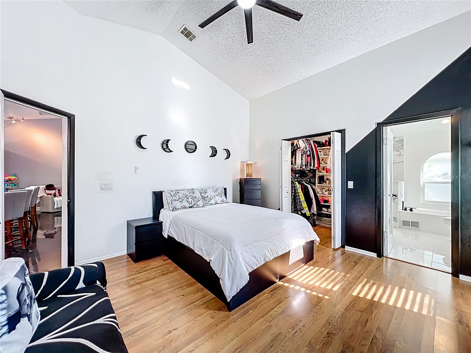 Image 24 of 47 For 2118 Meadowmouse Street