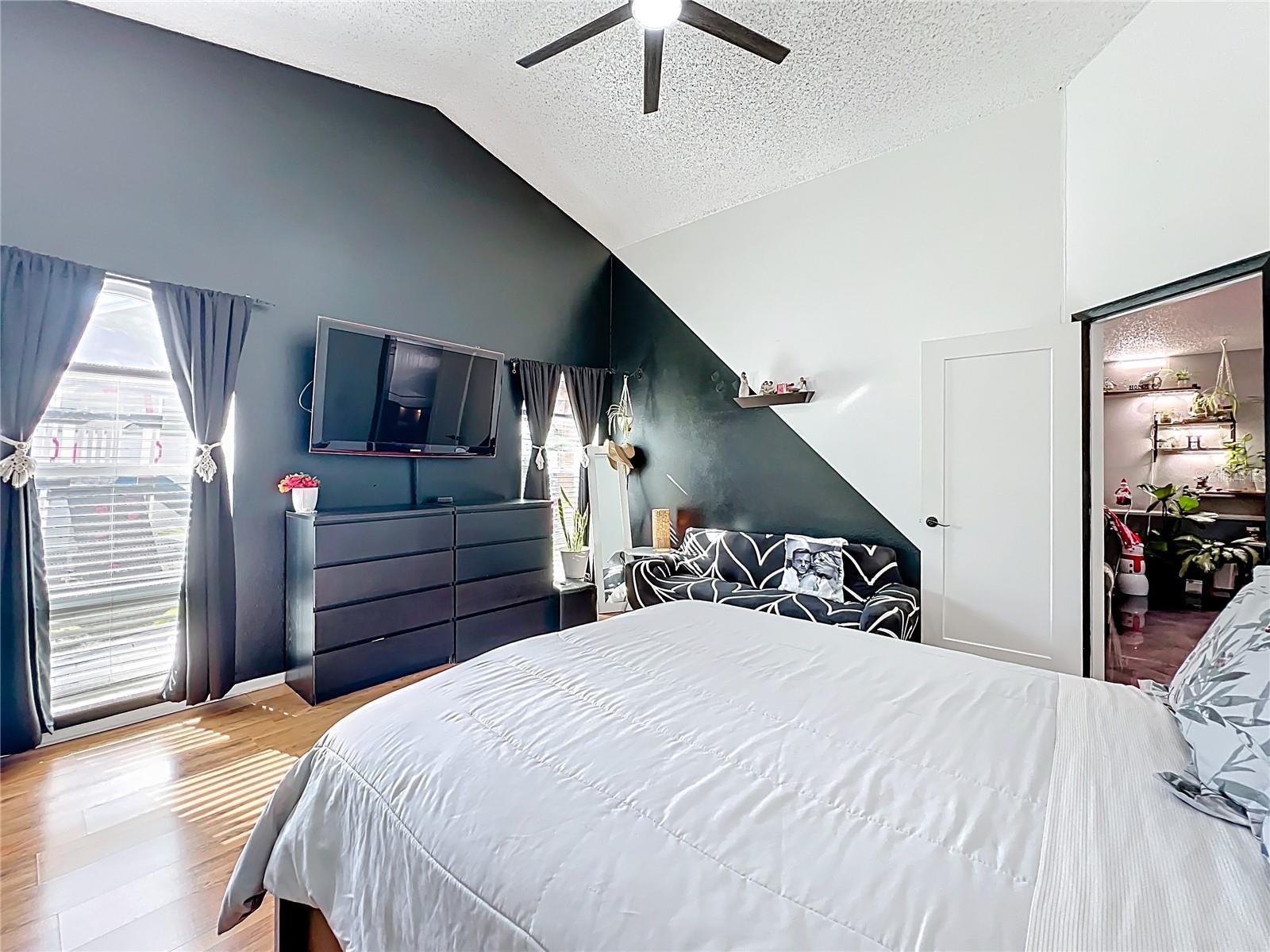 Image 25 of 47 For 2118 Meadowmouse Street