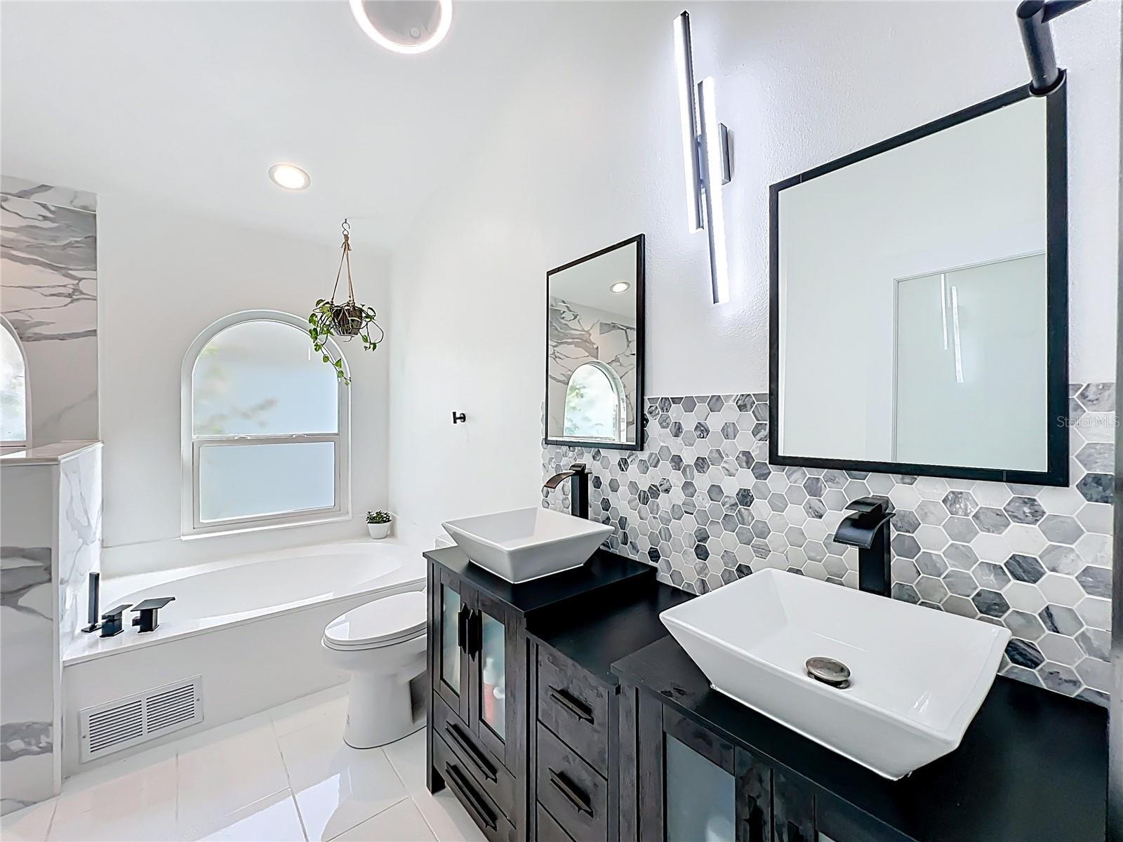 Image 26 of 47 For 2118 Meadowmouse Street