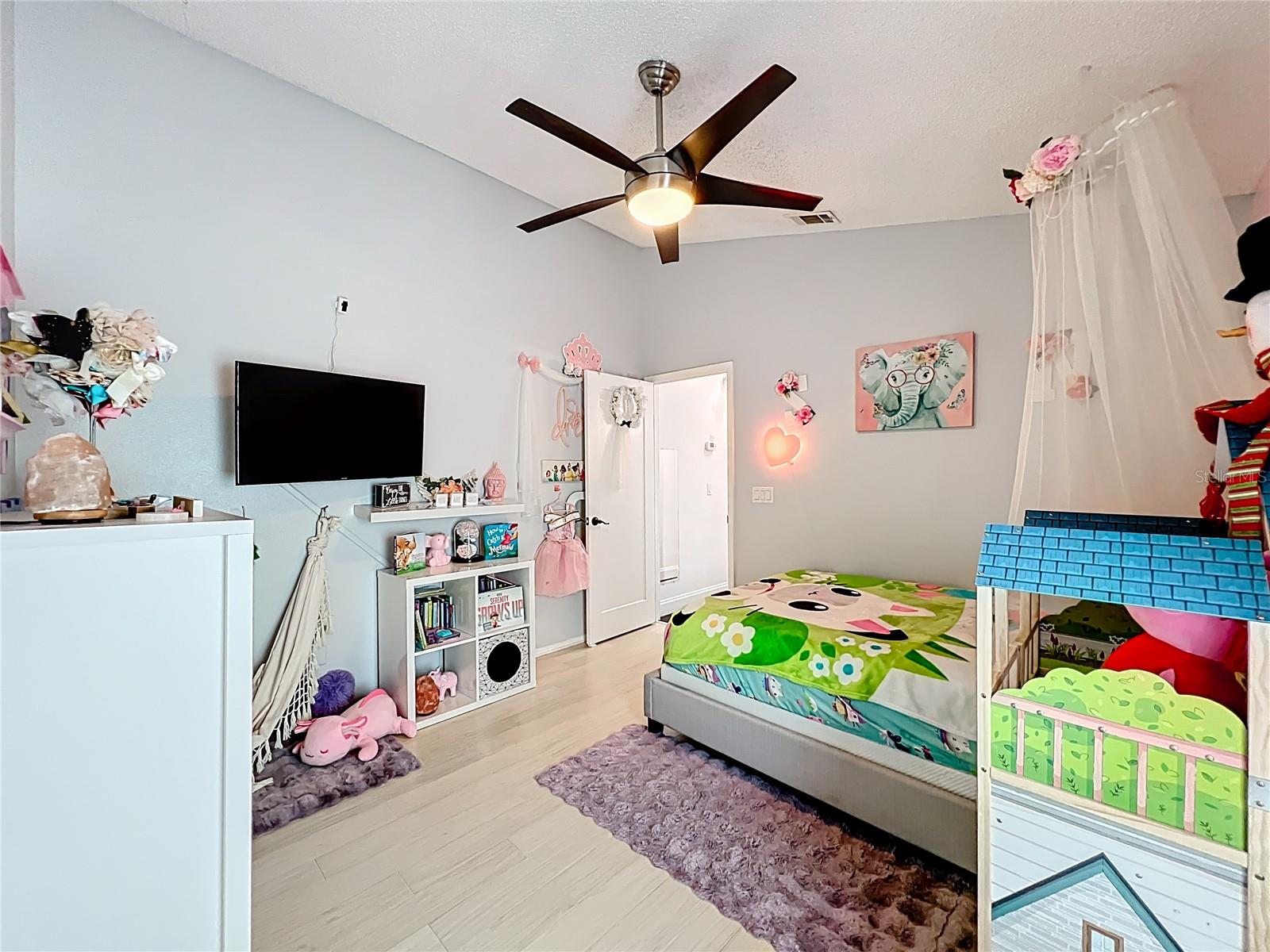 Image 37 of 47 For 2118 Meadowmouse Street