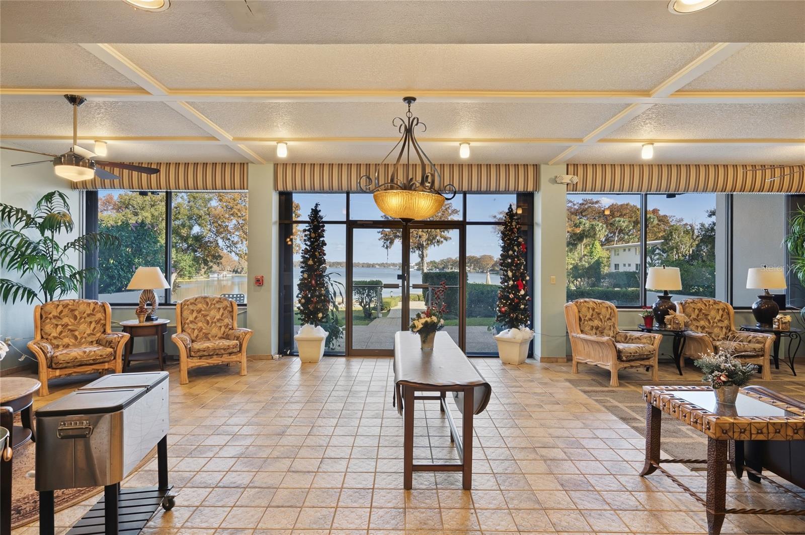 Image 27 of 36 For 1100 Orlando Avenue 956