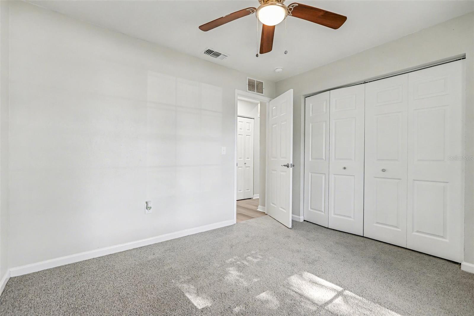 Image 15 of 27 For 3993 Hina Drive