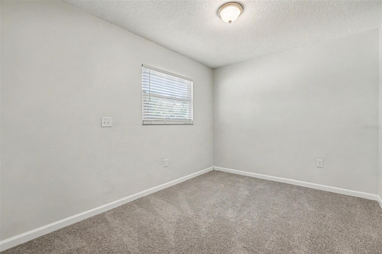 Image 19 of 27 For 3993 Hina Drive