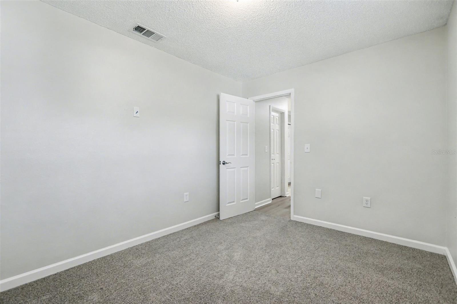 Image 20 of 27 For 3993 Hina Drive