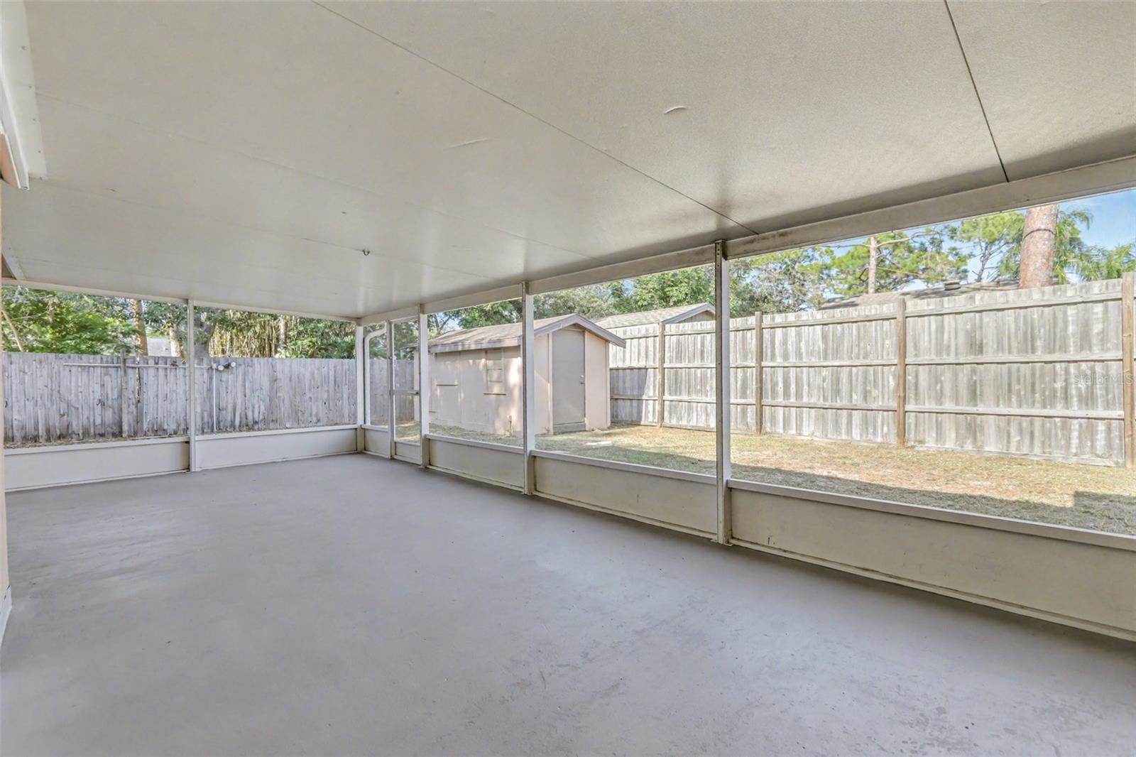 Image 21 of 27 For 3993 Hina Drive