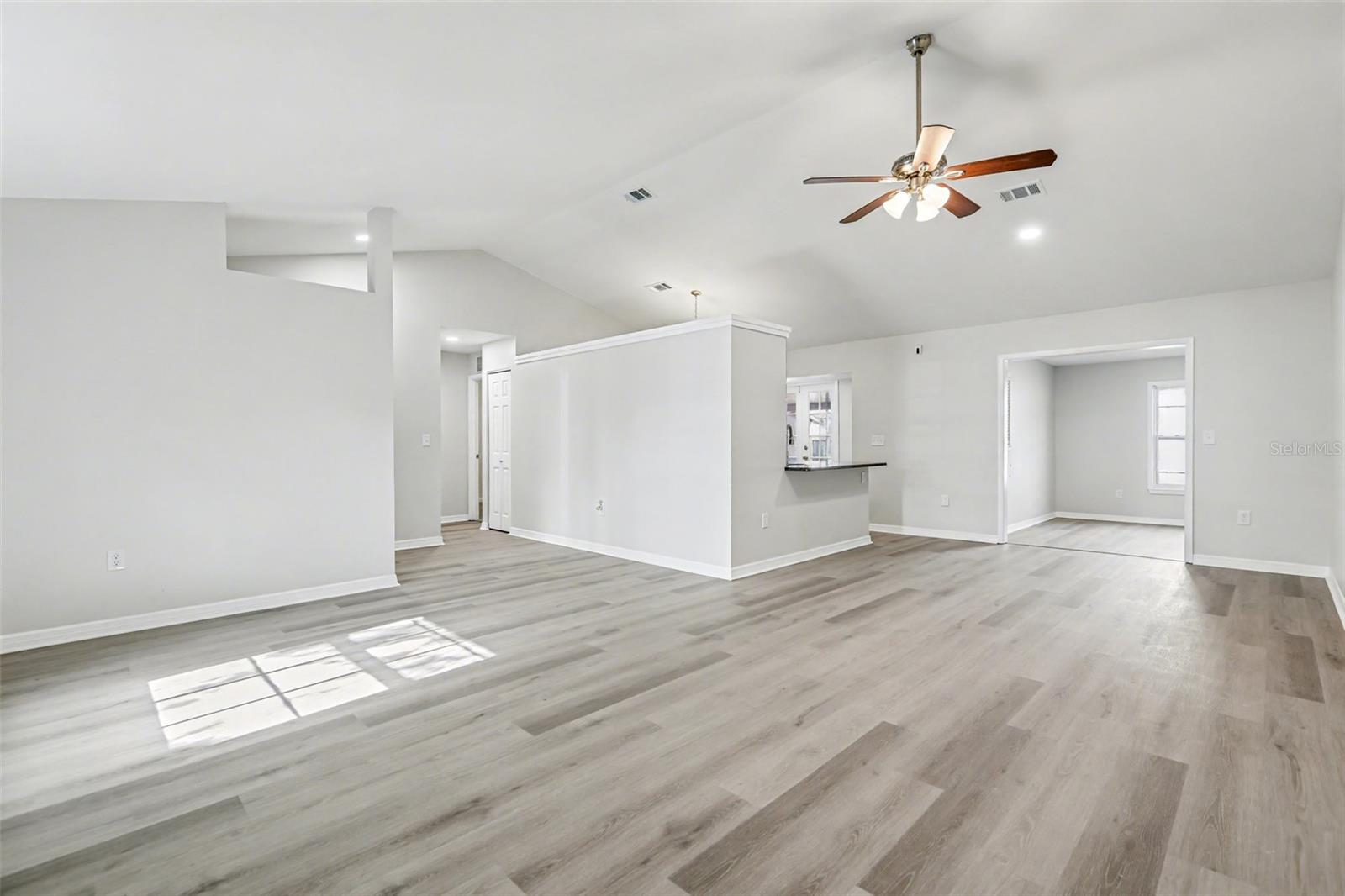 Image 3 of 27 For 3993 Hina Drive