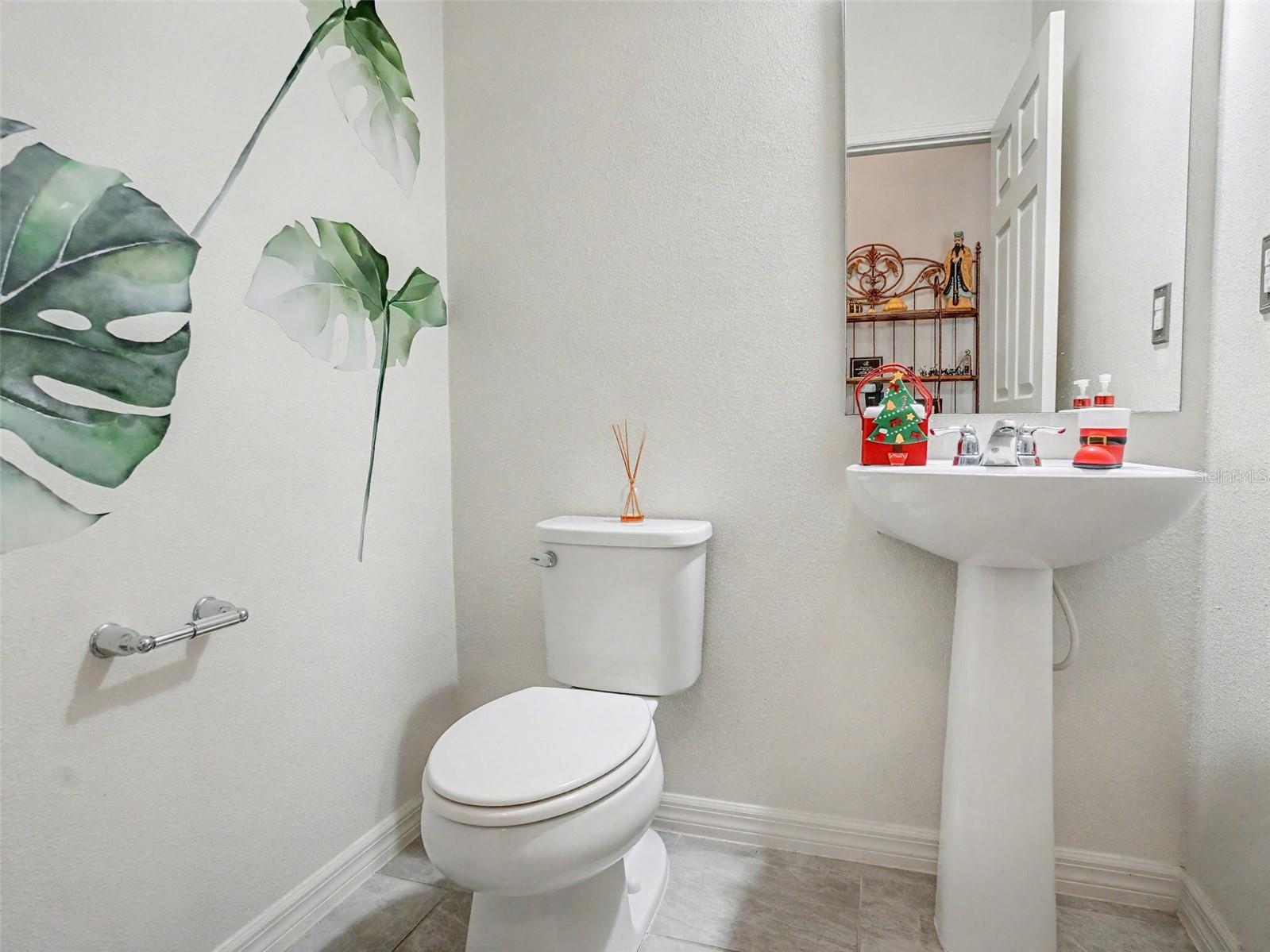 Image 13 of 39 For 2215 Upland Lane