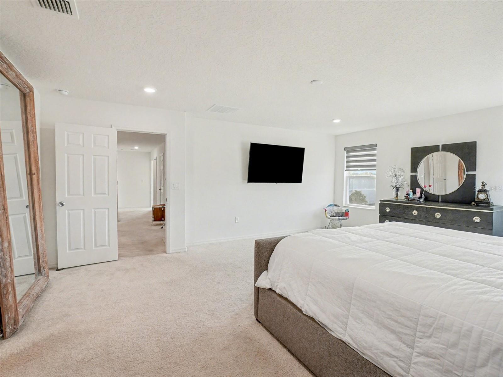 Image 24 of 39 For 2215 Upland Lane