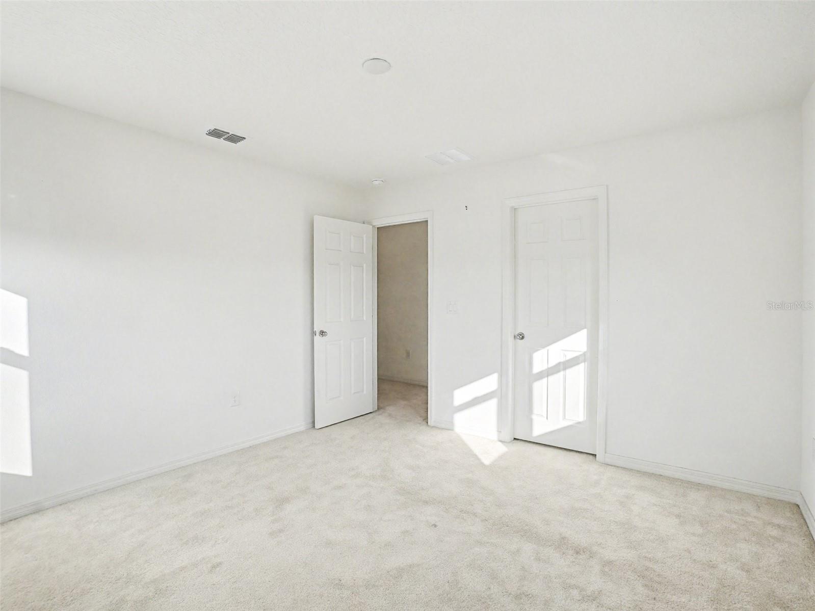 Image 33 of 39 For 2215 Upland Lane