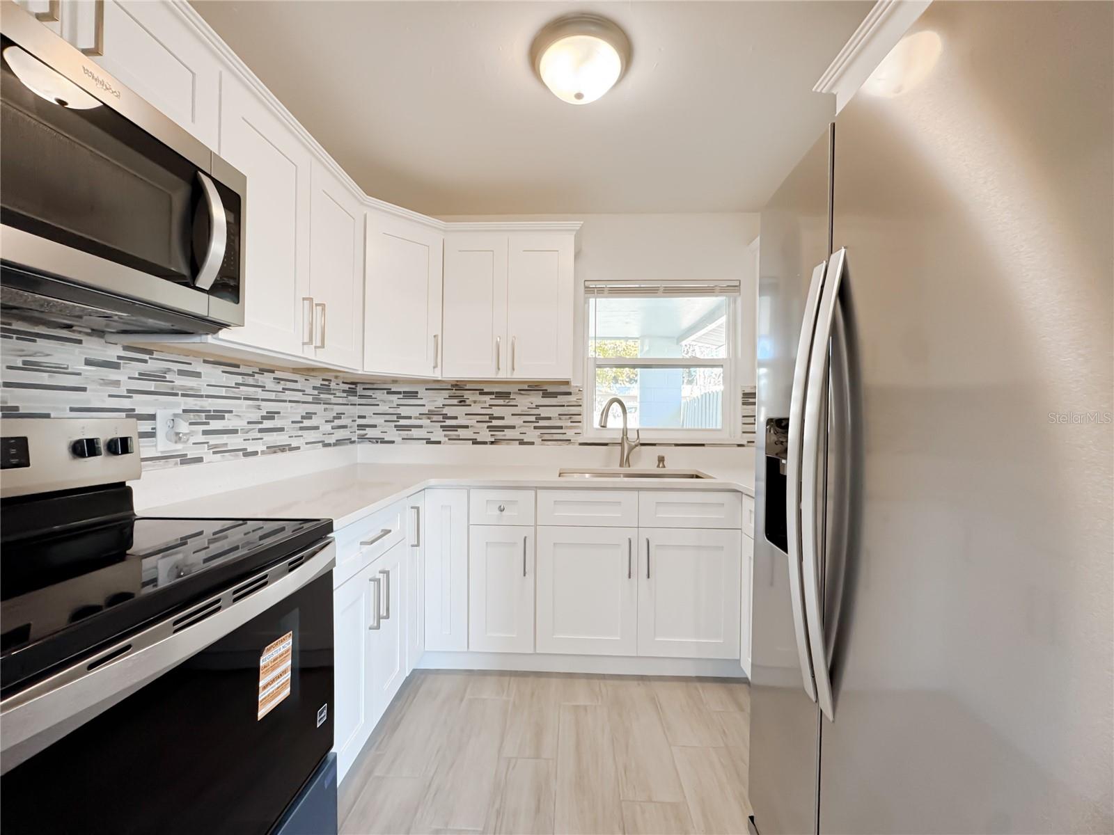 Image 17 of 37 For 111 Fairfax Avenue