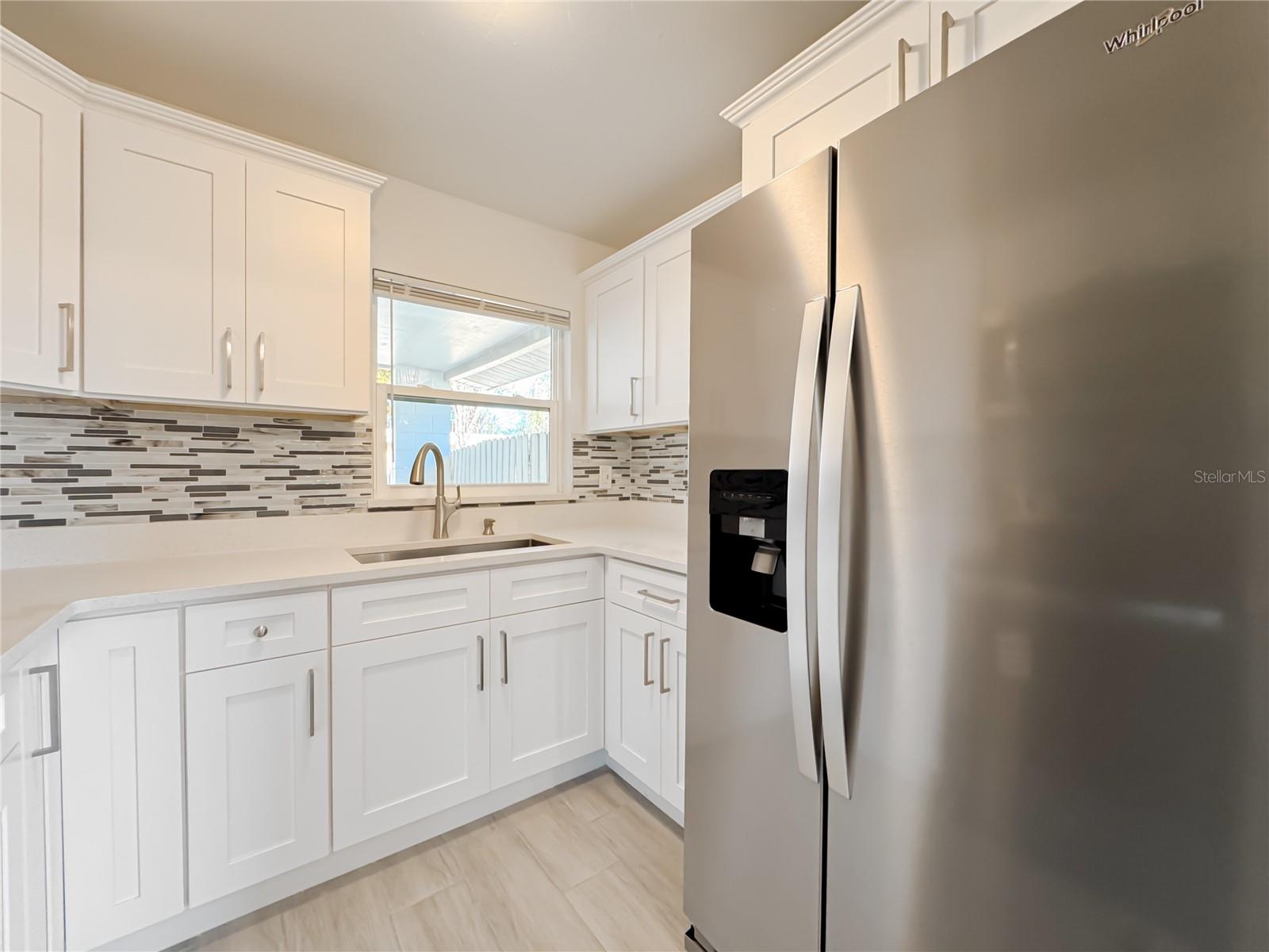 Image 18 of 37 For 111 Fairfax Avenue