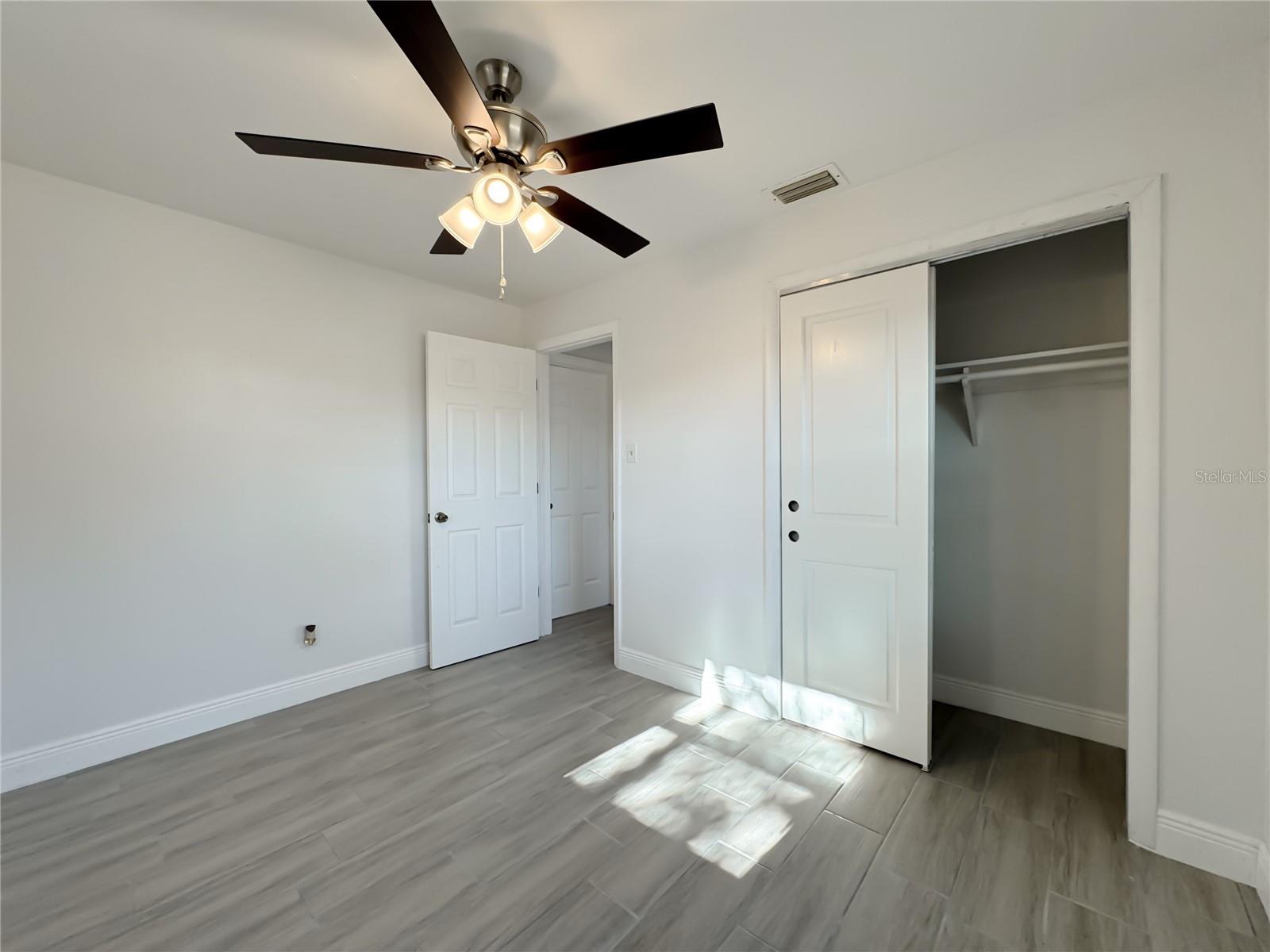 Image 26 of 37 For 111 Fairfax Avenue