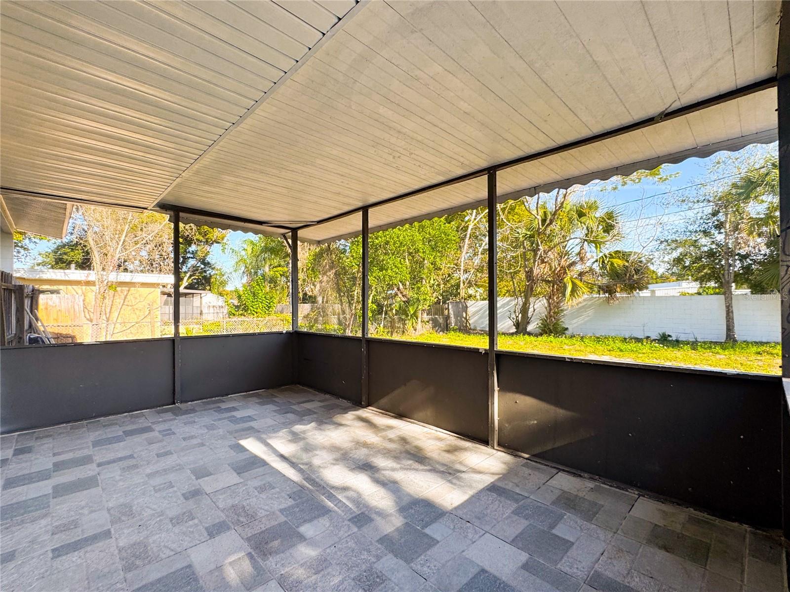 Image 34 of 37 For 111 Fairfax Avenue