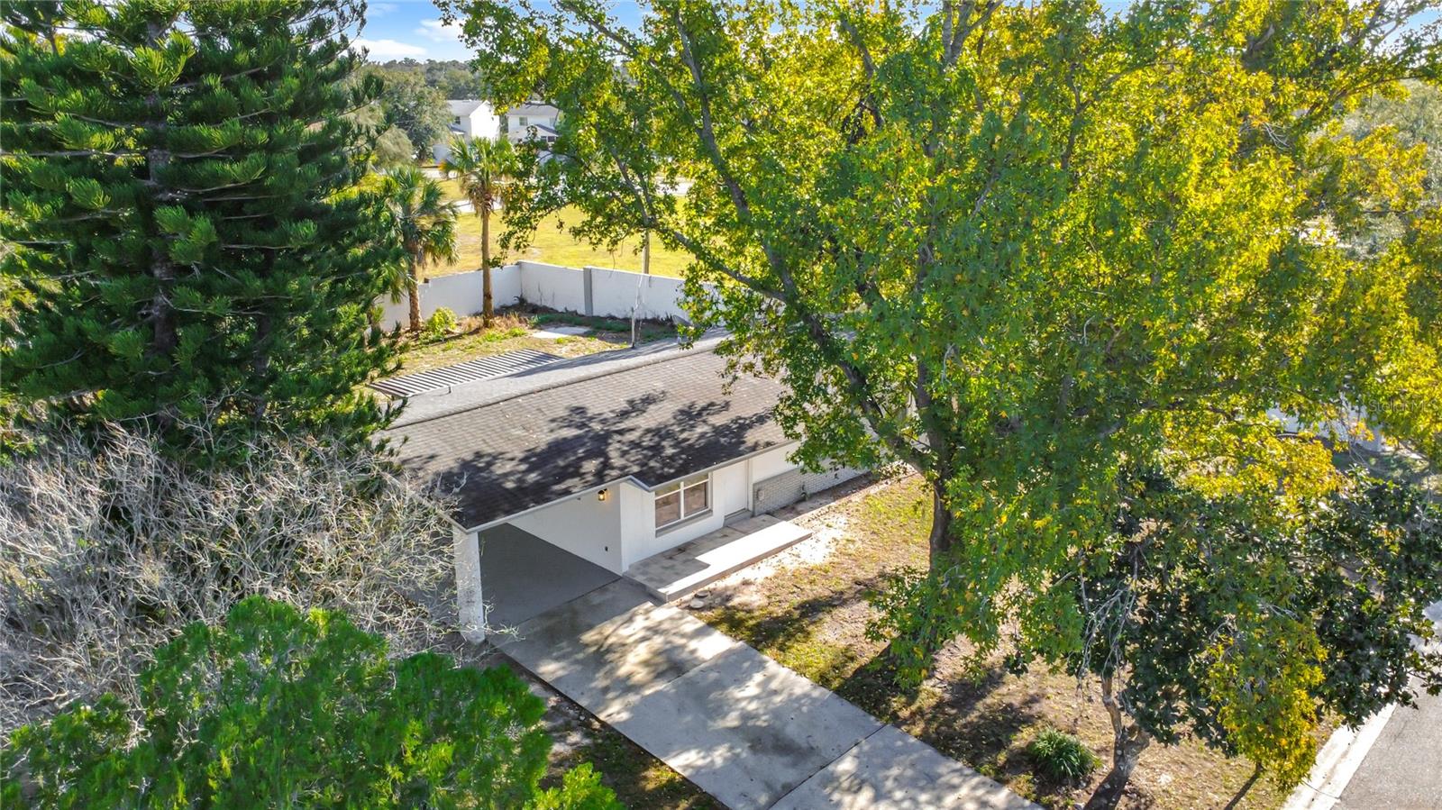 Image 4 of 37 For 111 Fairfax Avenue