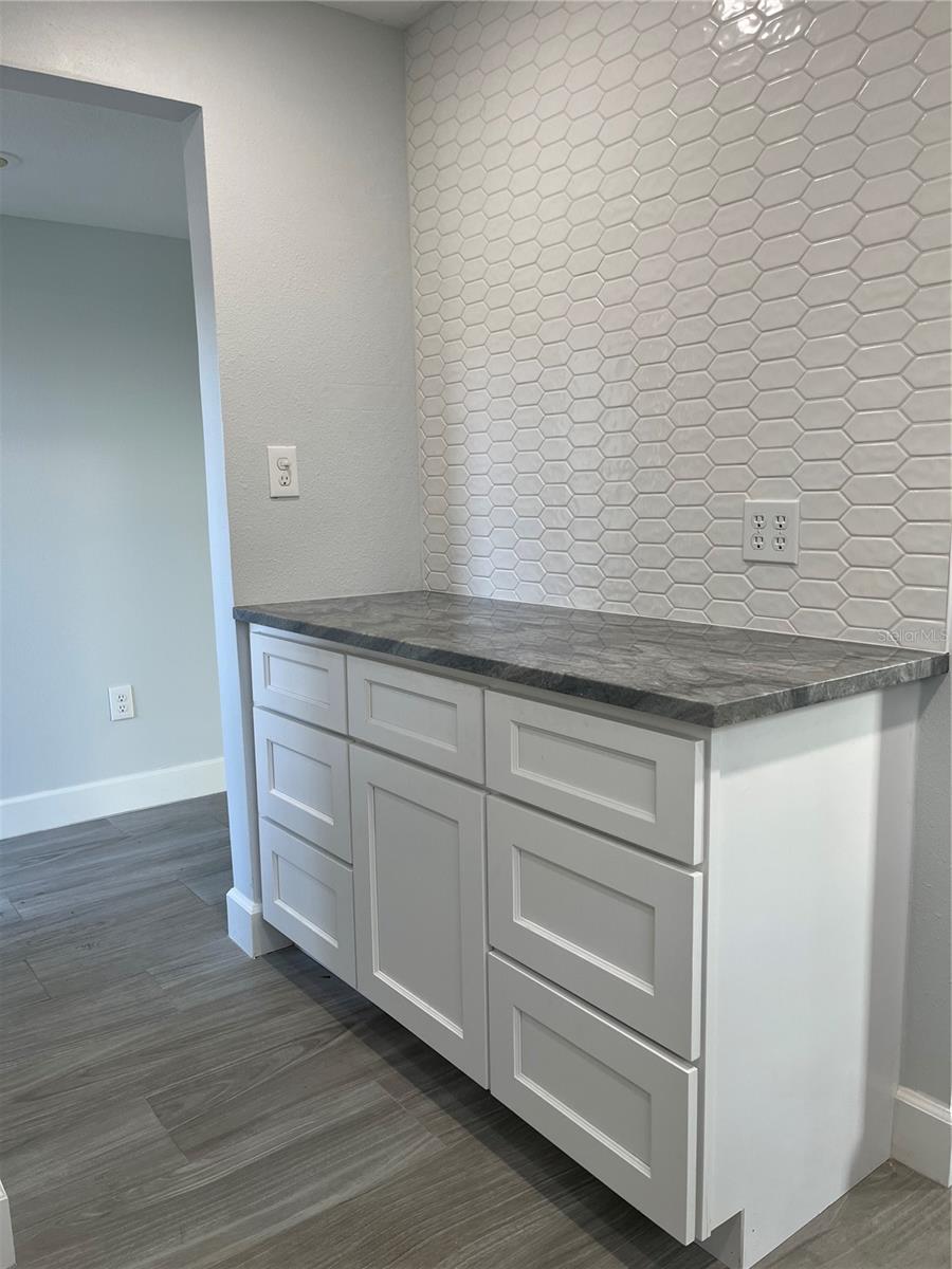 Image 10 of 30 For 2 Causeway Boulevard 101