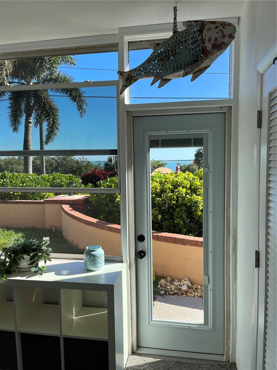 Image 22 of 30 For 2 Causeway Boulevard 101