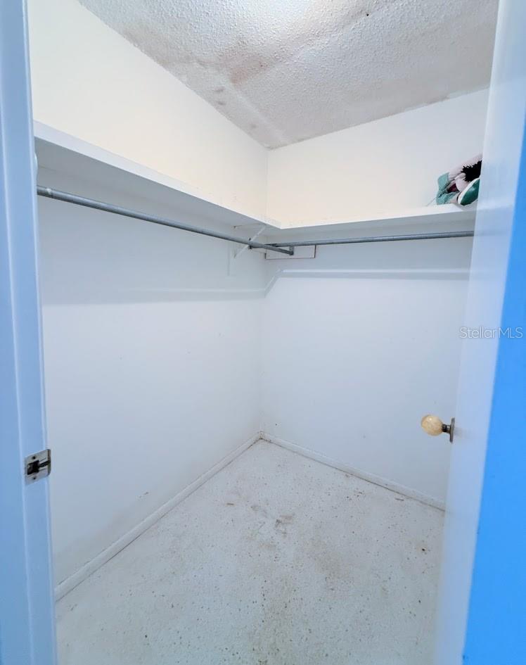 Image 11 of 24 For 156 Francis Drive Ne