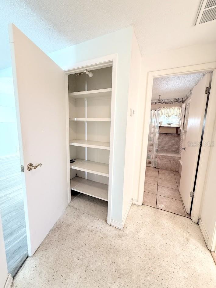 Image 13 of 24 For 156 Francis Drive Ne