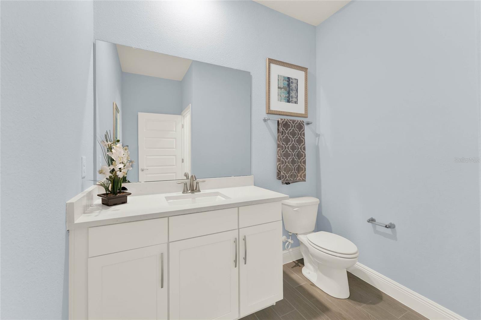 Image 13 of 31 For 18049 Millhouse Way