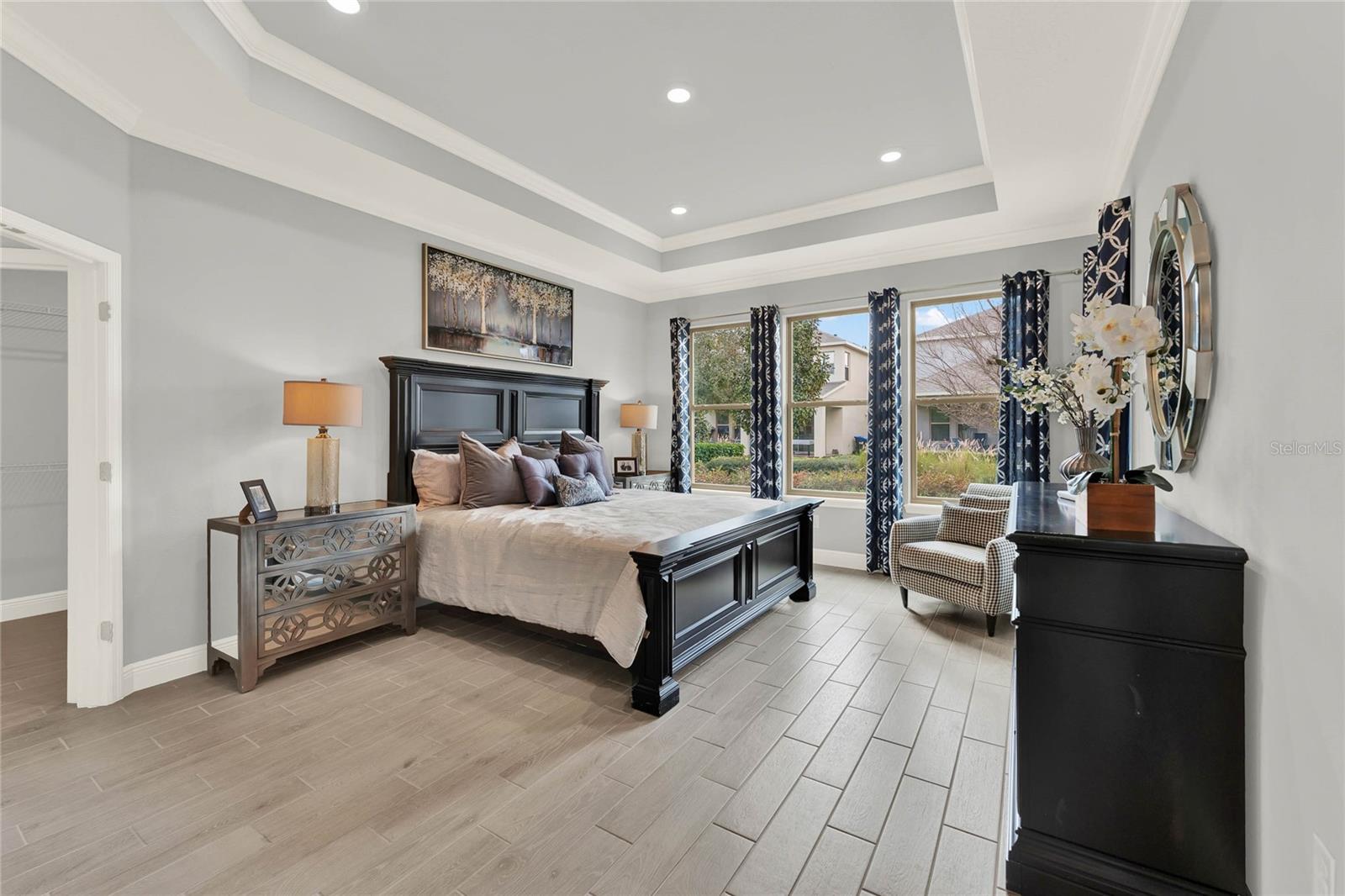 Image 8 of 31 For 18049 Millhouse Way