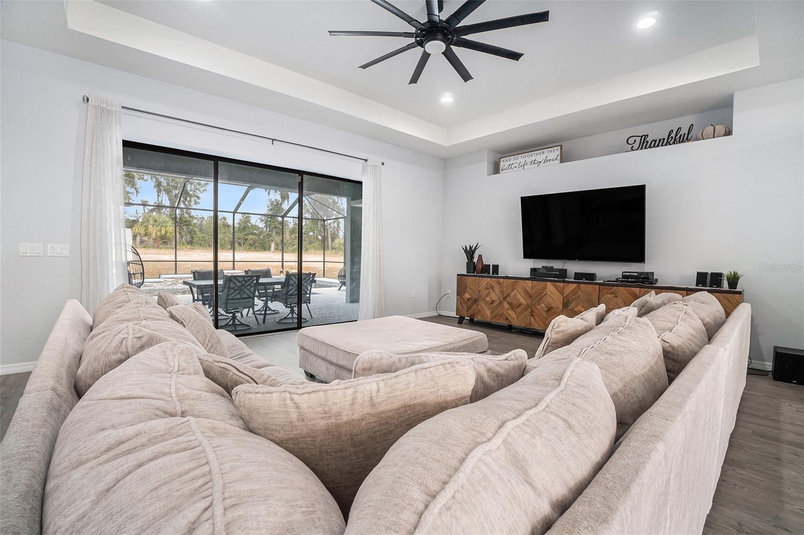 Image 12 of 57 For 7403 22nd Court Road