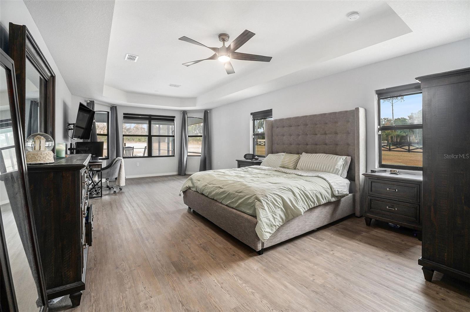 Image 24 of 57 For 7403 22nd Court Road