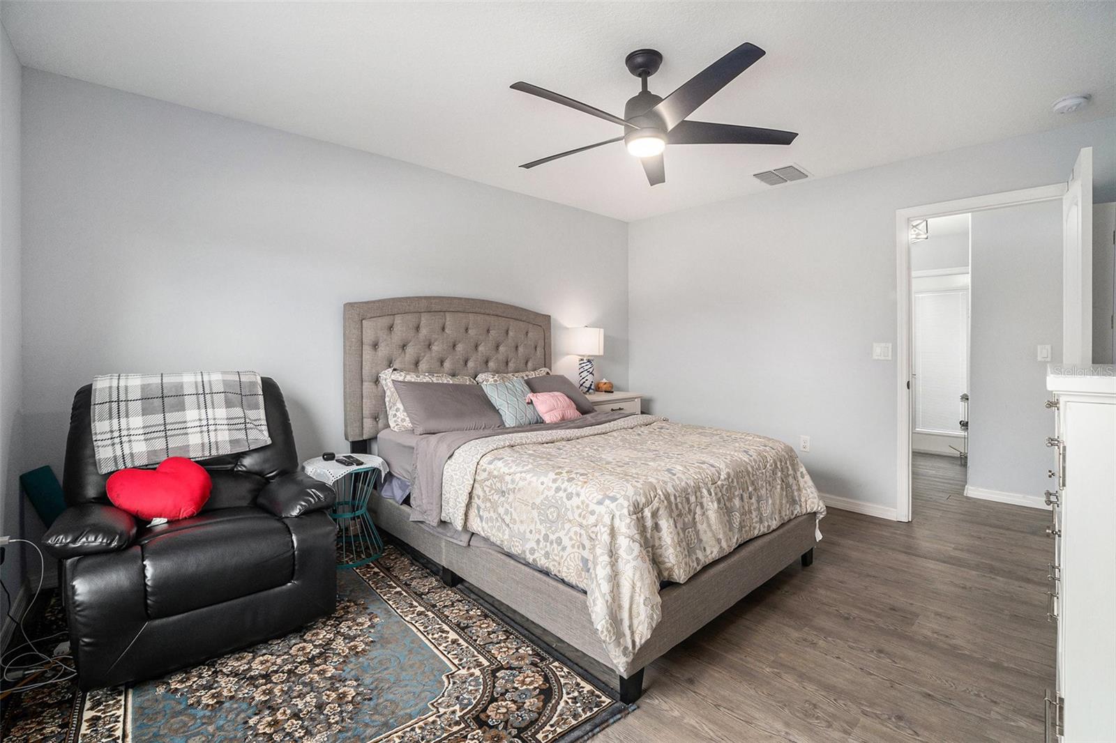 Image 31 of 57 For 7403 22nd Court Road