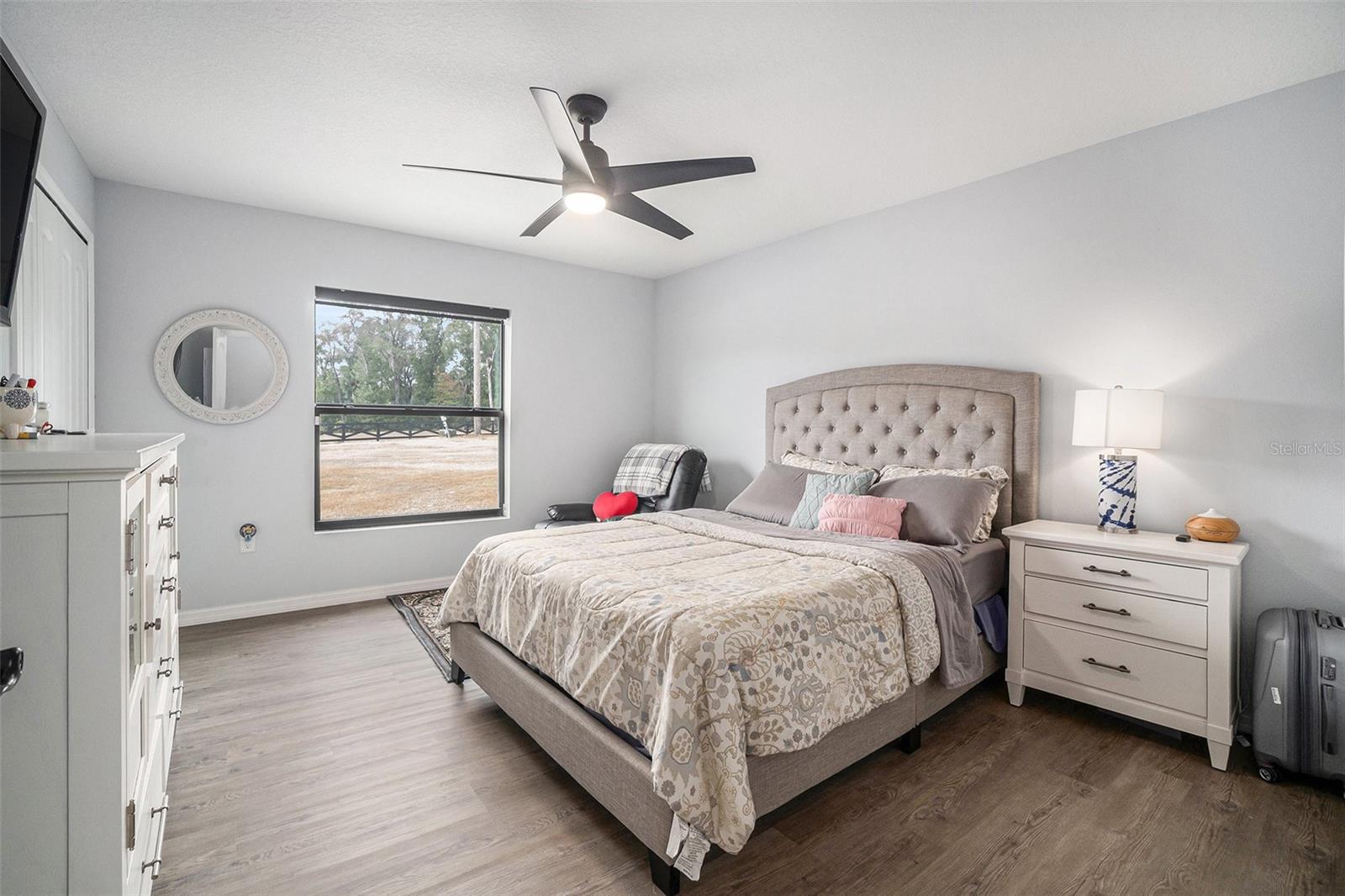 Image 32 of 57 For 7403 22nd Court Road