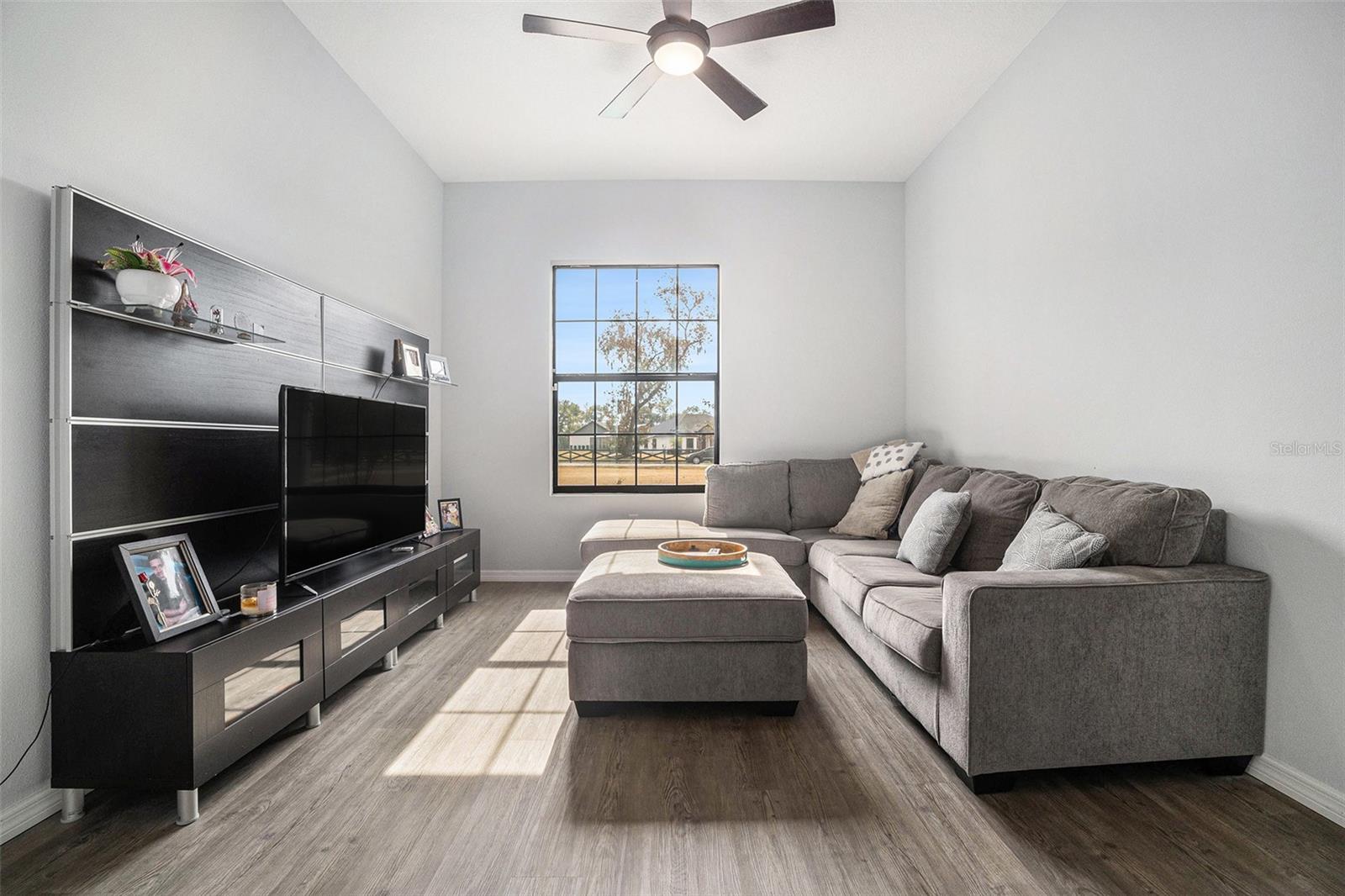 Image 42 of 57 For 7403 22nd Court Road