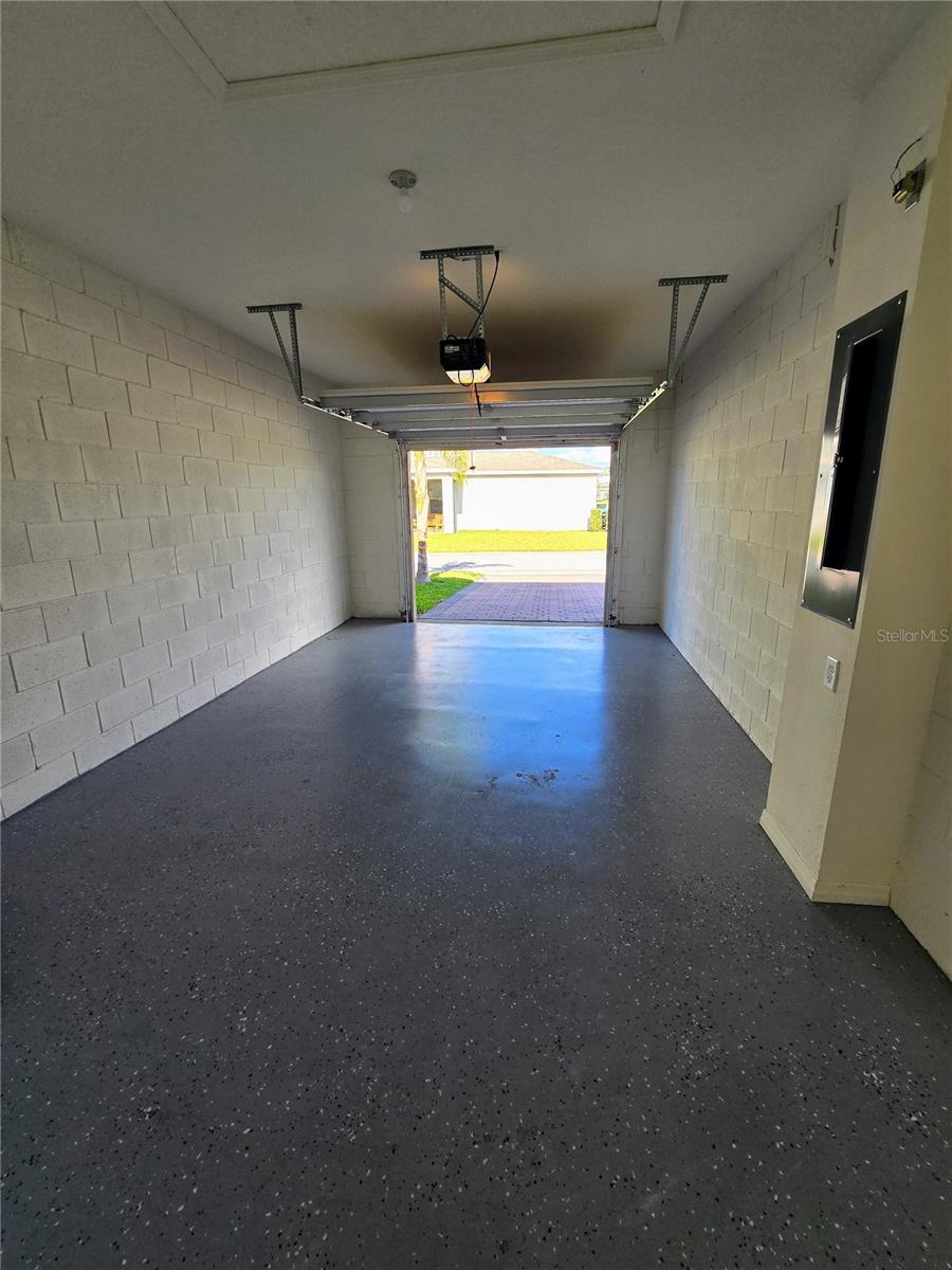 Image 27 of 29 For 17101 Water Spring Boulevard