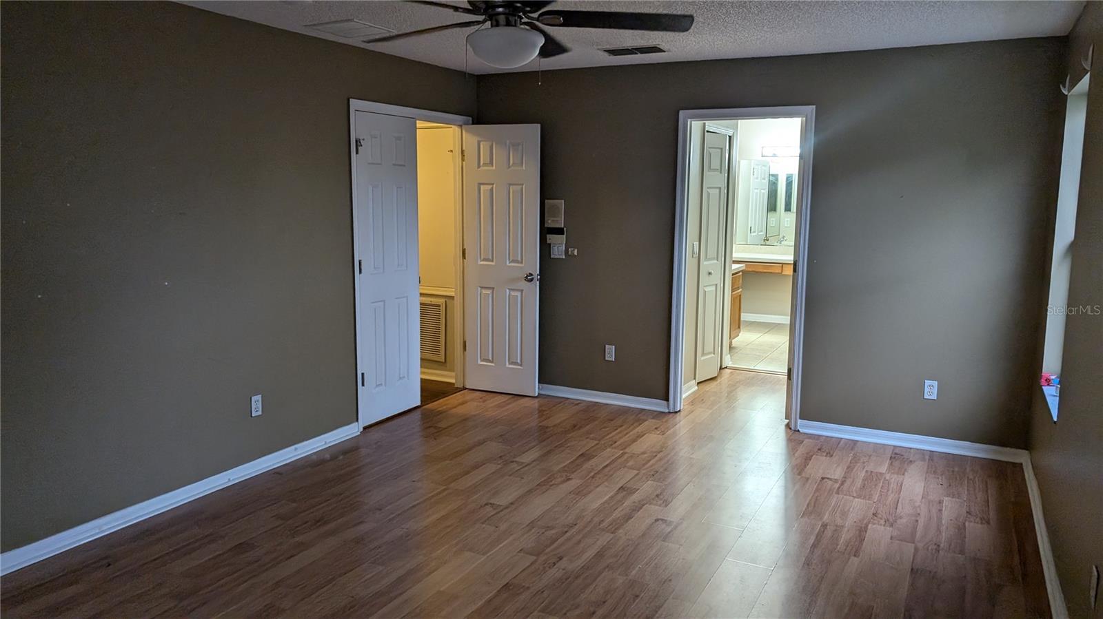 Image 25 of 30 For 4854 Native Dancer Lane