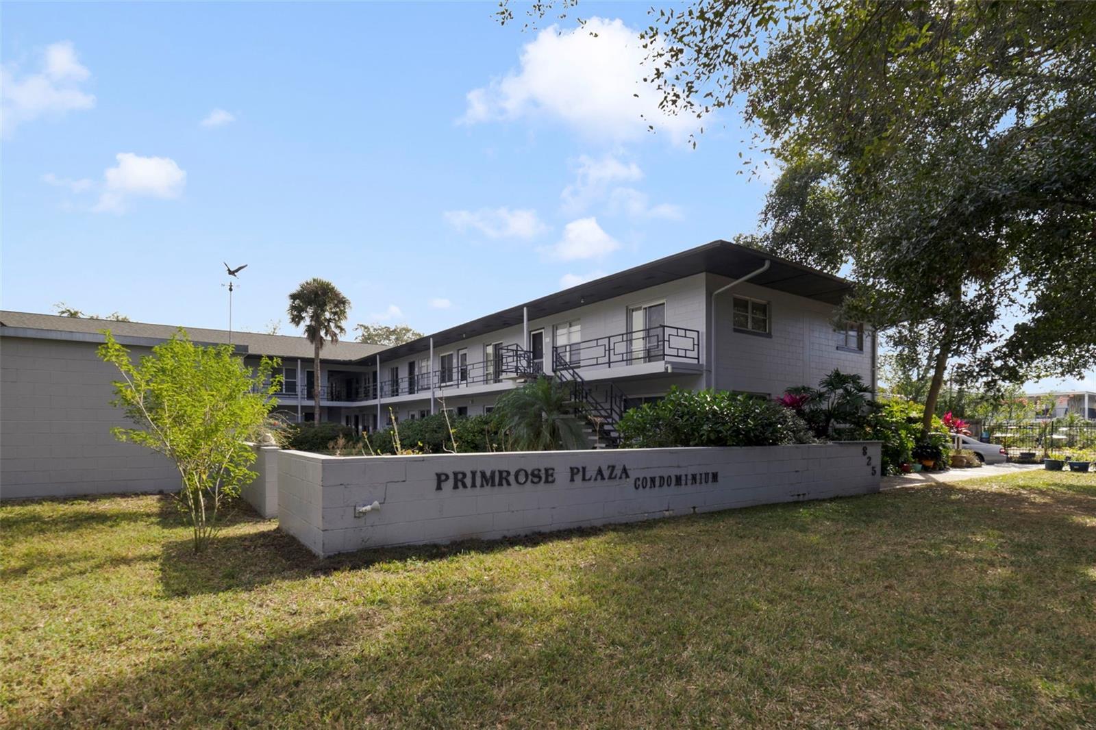 Image 12 of 16 For 825 Primrose Drive 204