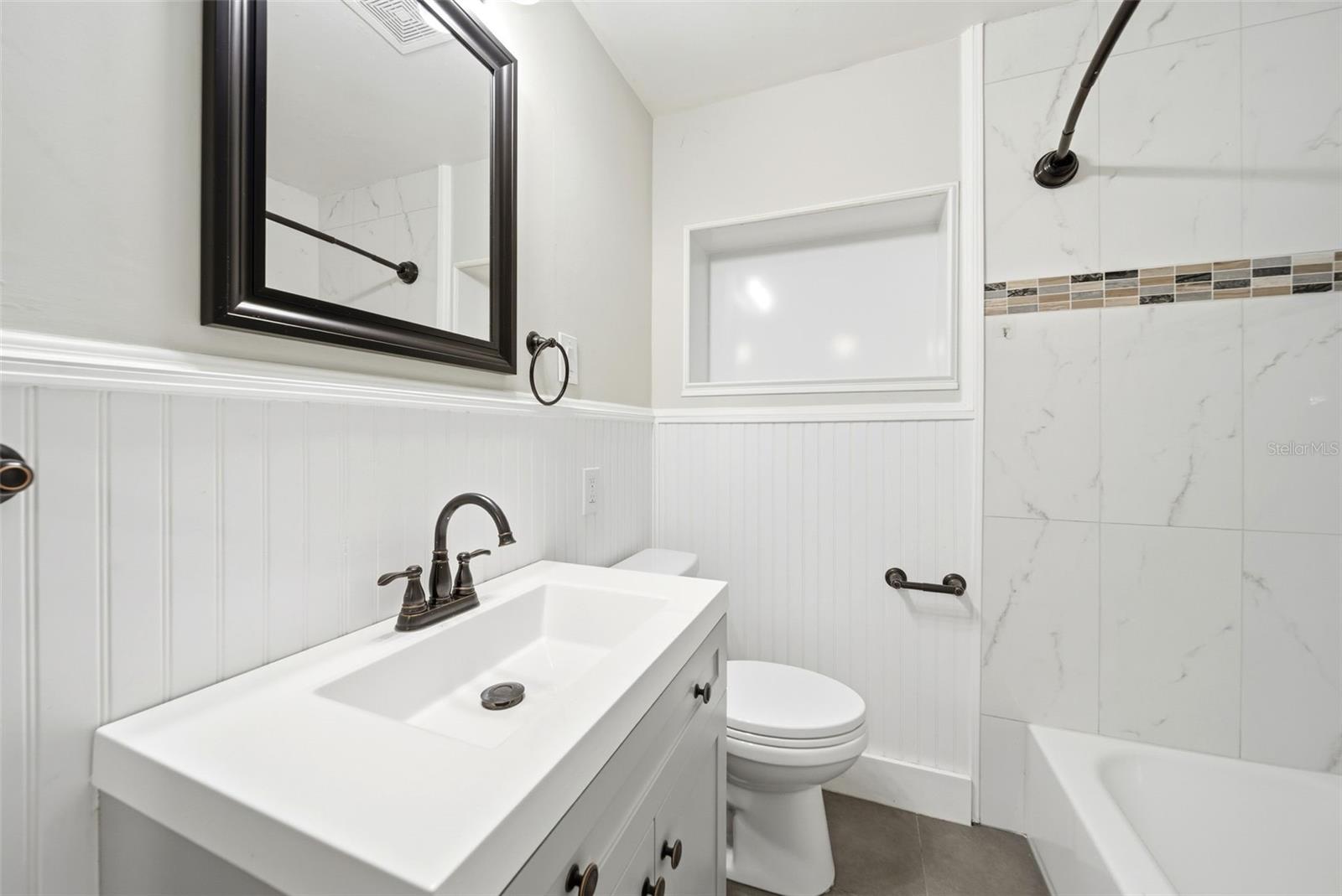 Image 22 of 26 For 245 Spruce Street