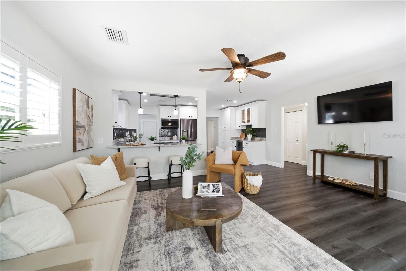 Image 8 of 26 For 245 Spruce Street