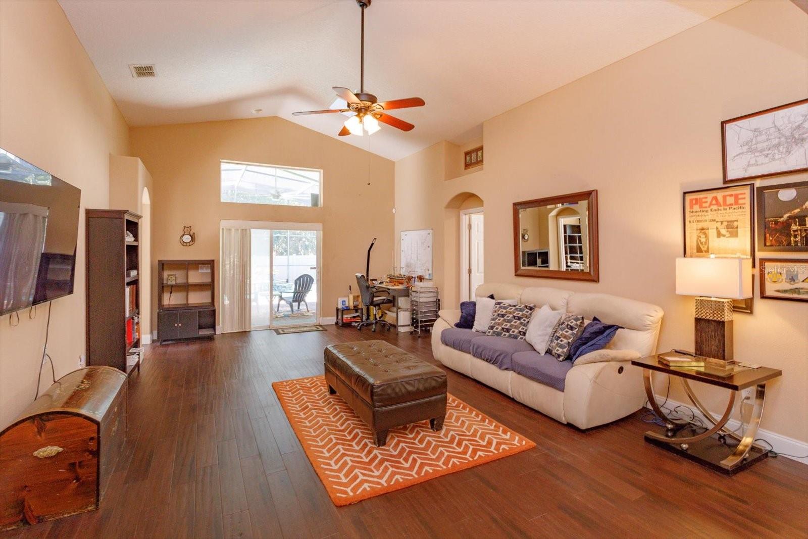 Image 9 of 28 For 5704 Great Egret Drive