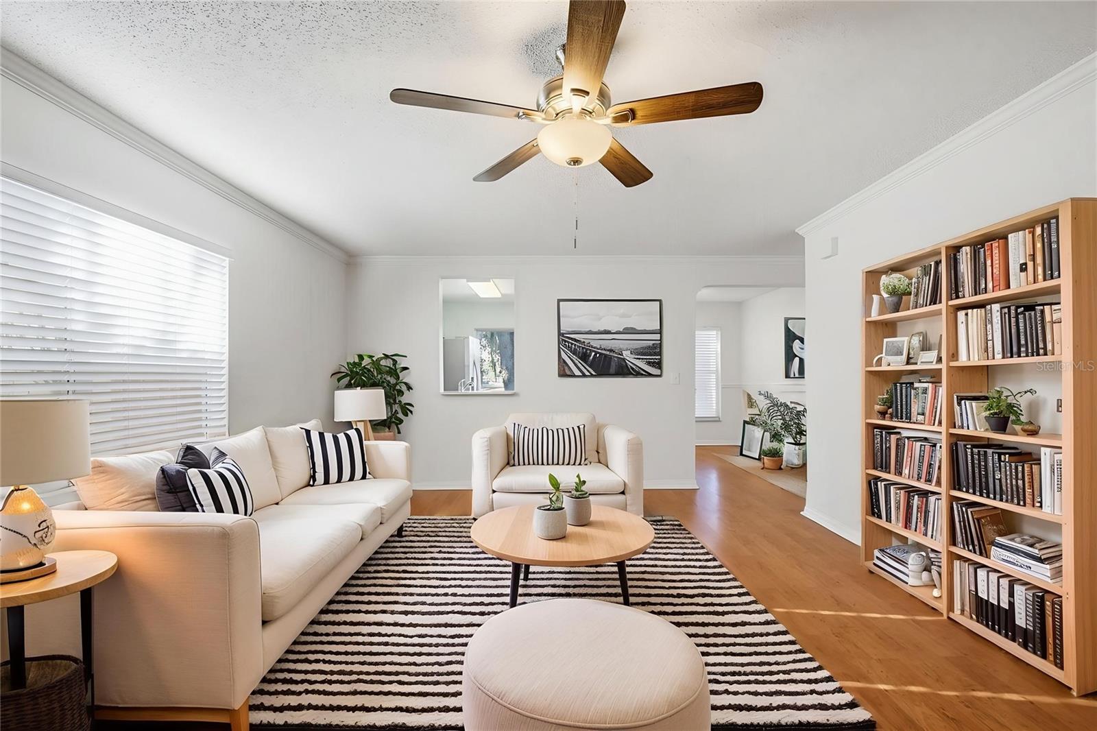 Listing photo id 0 for 622 Cape Cod Circle