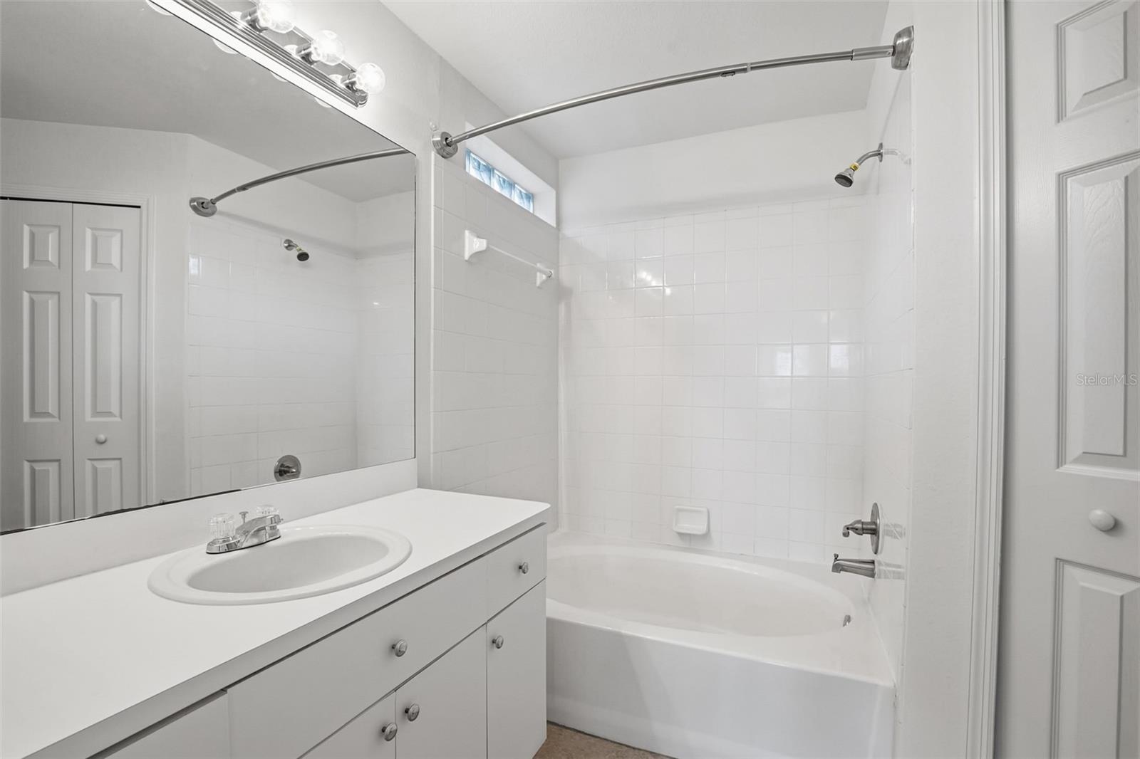 Listing photo id 27 for 622 Cape Cod Circle