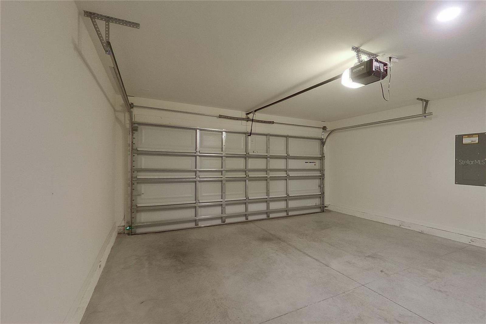 Image 18 of 20 For 8633 43rd Terrace