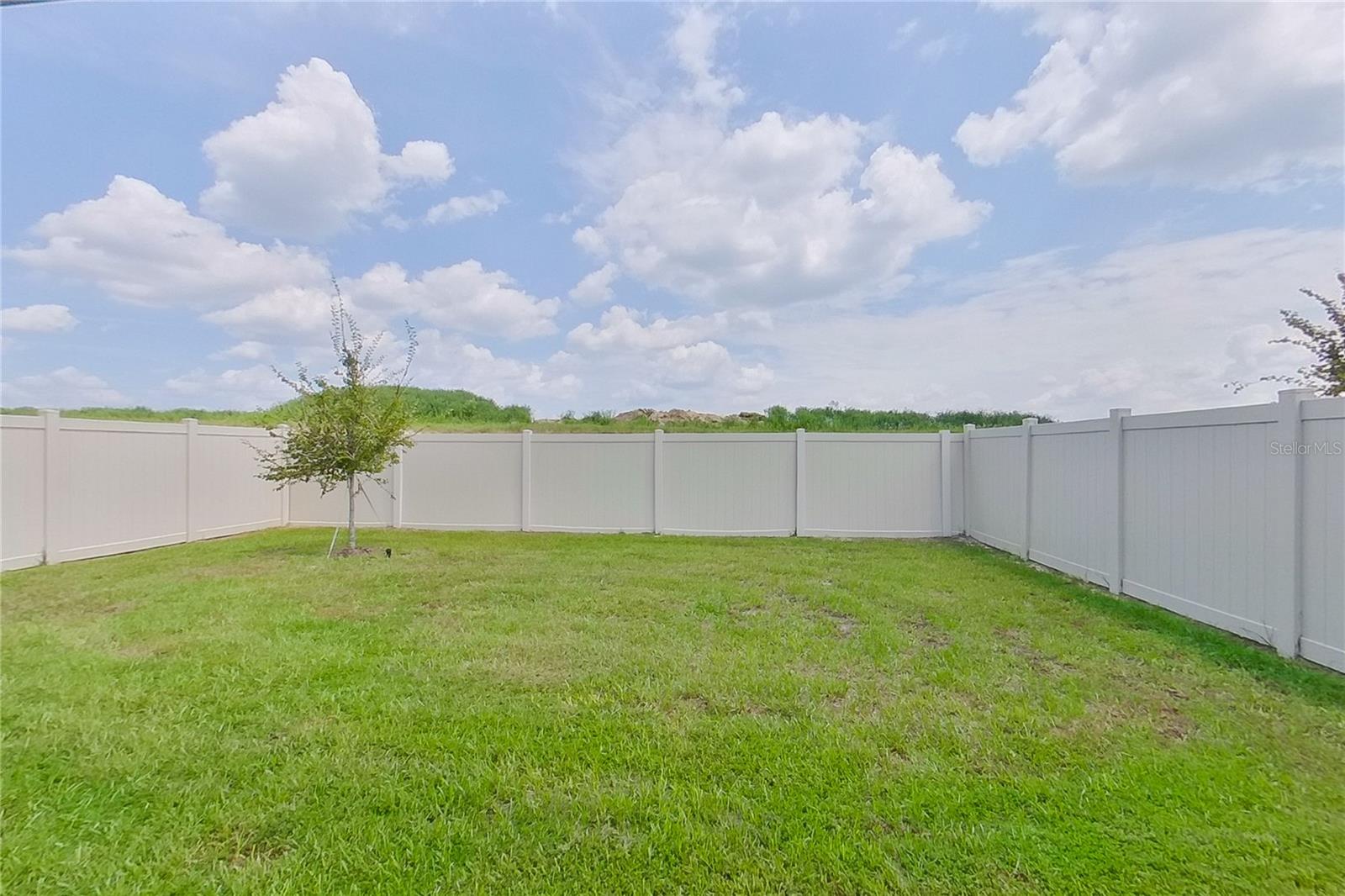 Image 19 of 20 For 8633 43rd Terrace