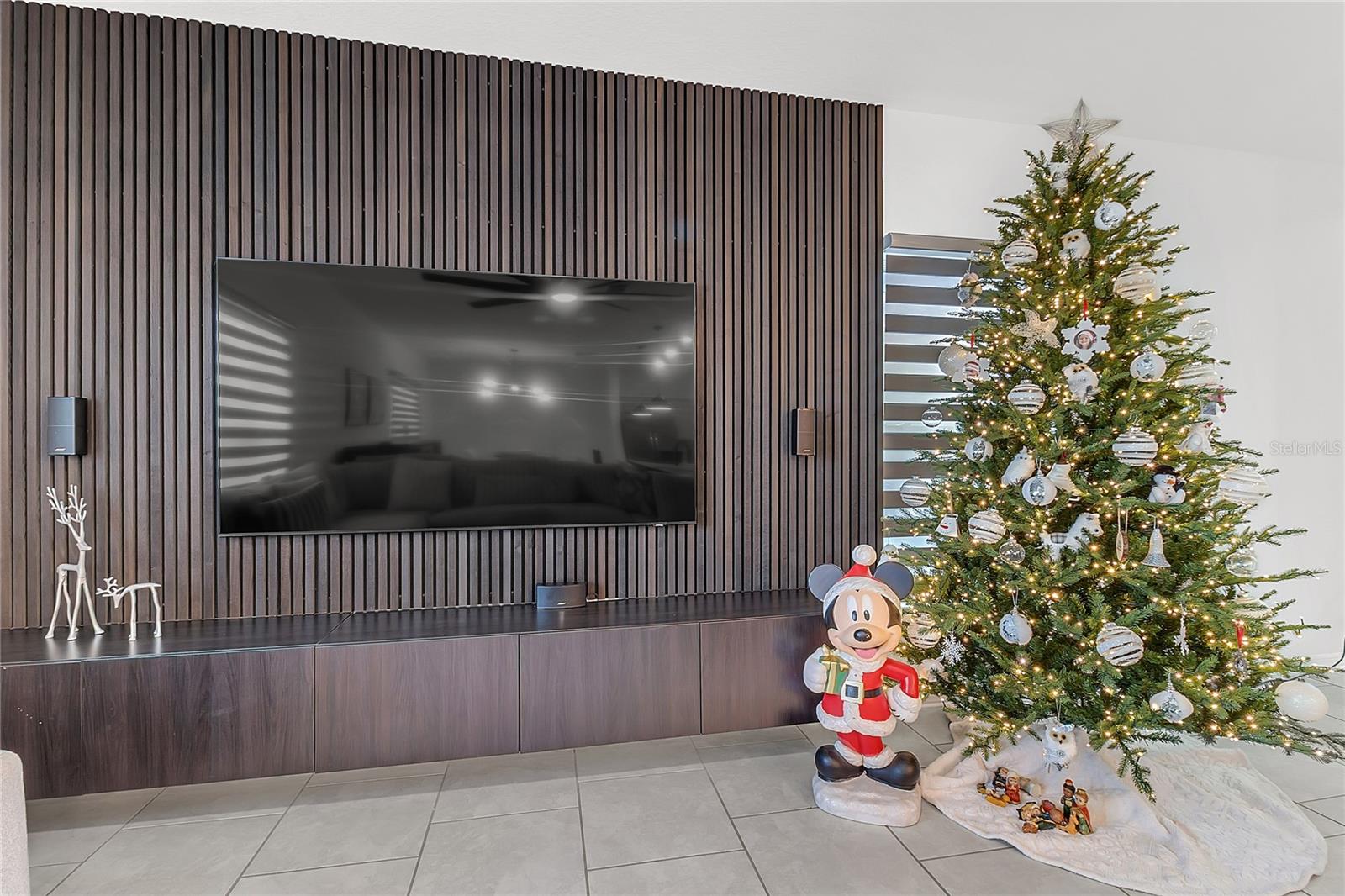 Image 5 of 35 For 1325 Diego Terrace