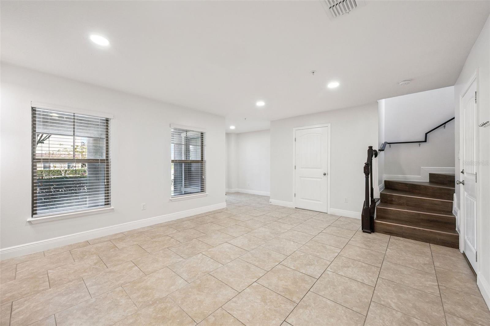 Image 28 of 77 For 10866 Sunset Ridge Lane