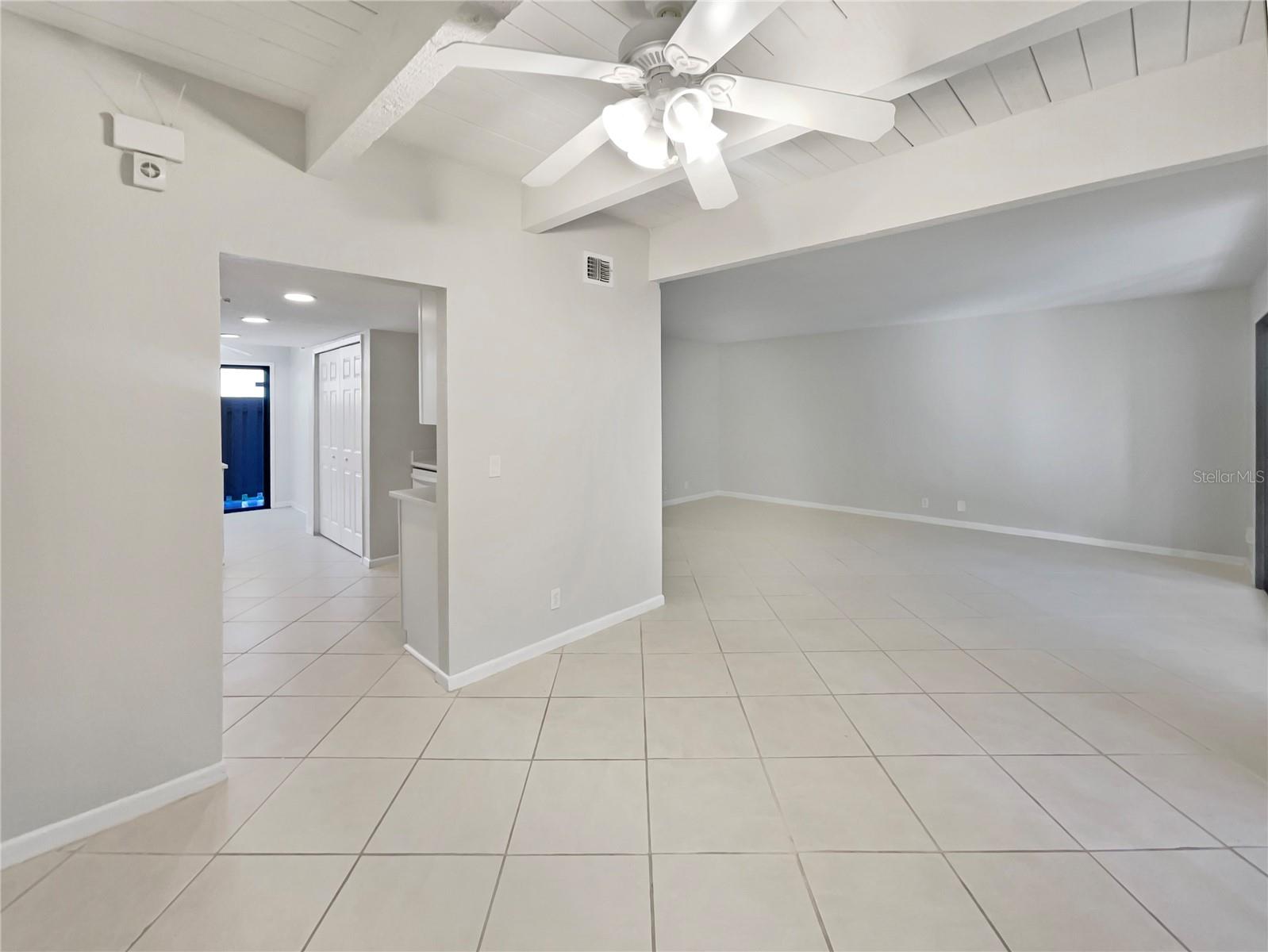 Image 15 of 27 For 5302 Jasmine Creek Lane 1304