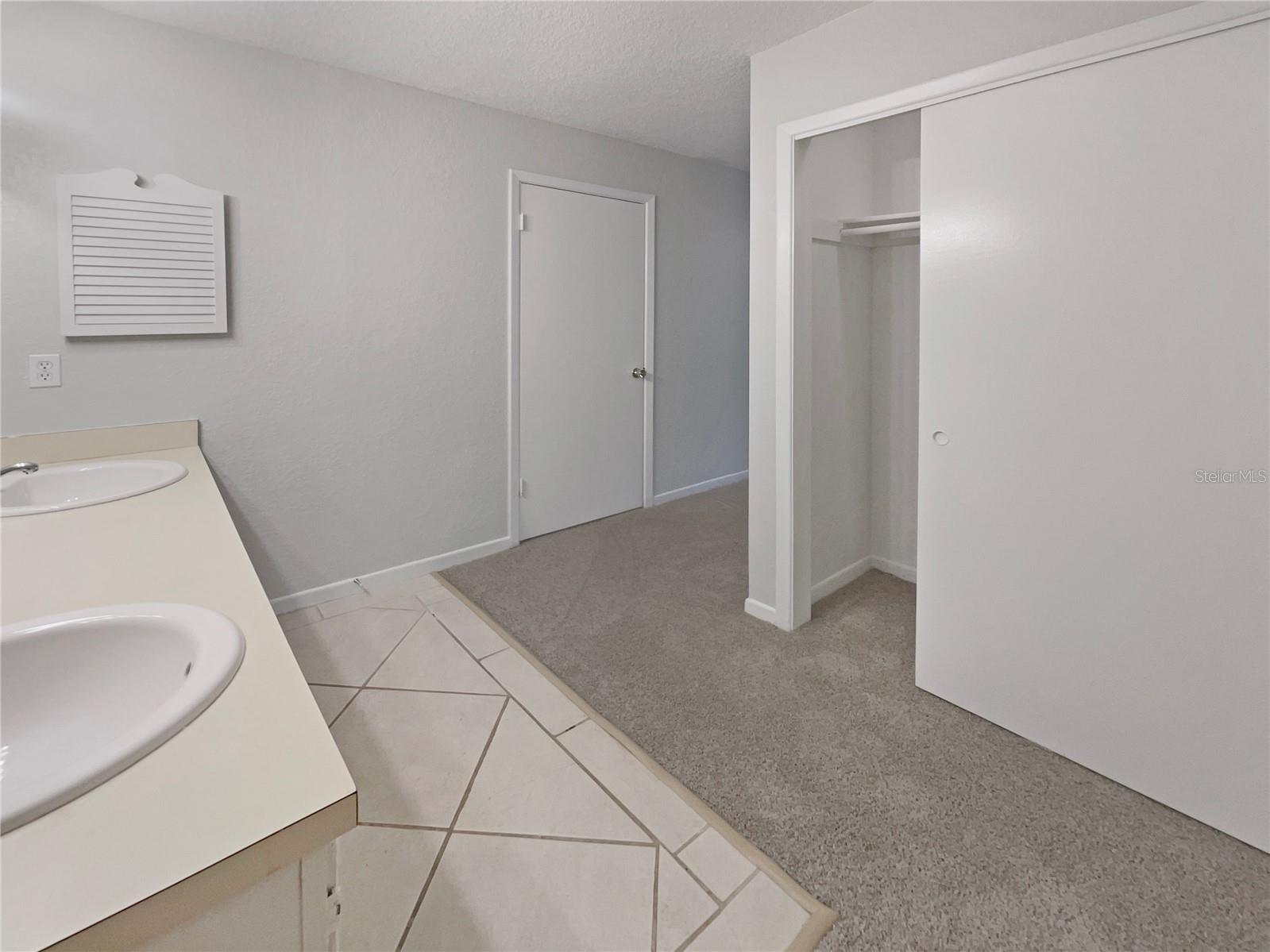 Image 22 of 27 For 5302 Jasmine Creek Lane 1304