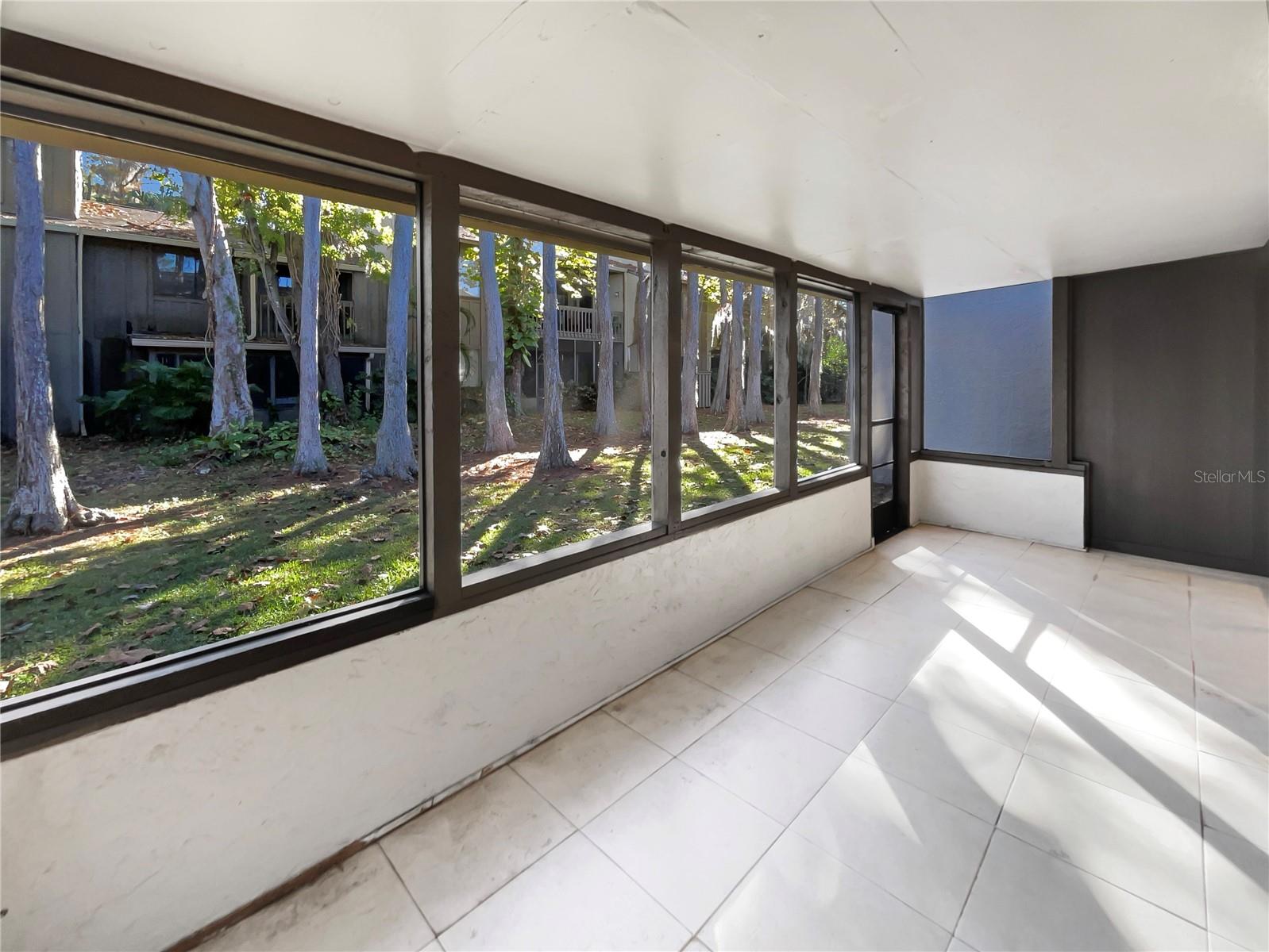 Image 8 of 27 For 5302 Jasmine Creek Lane 1304