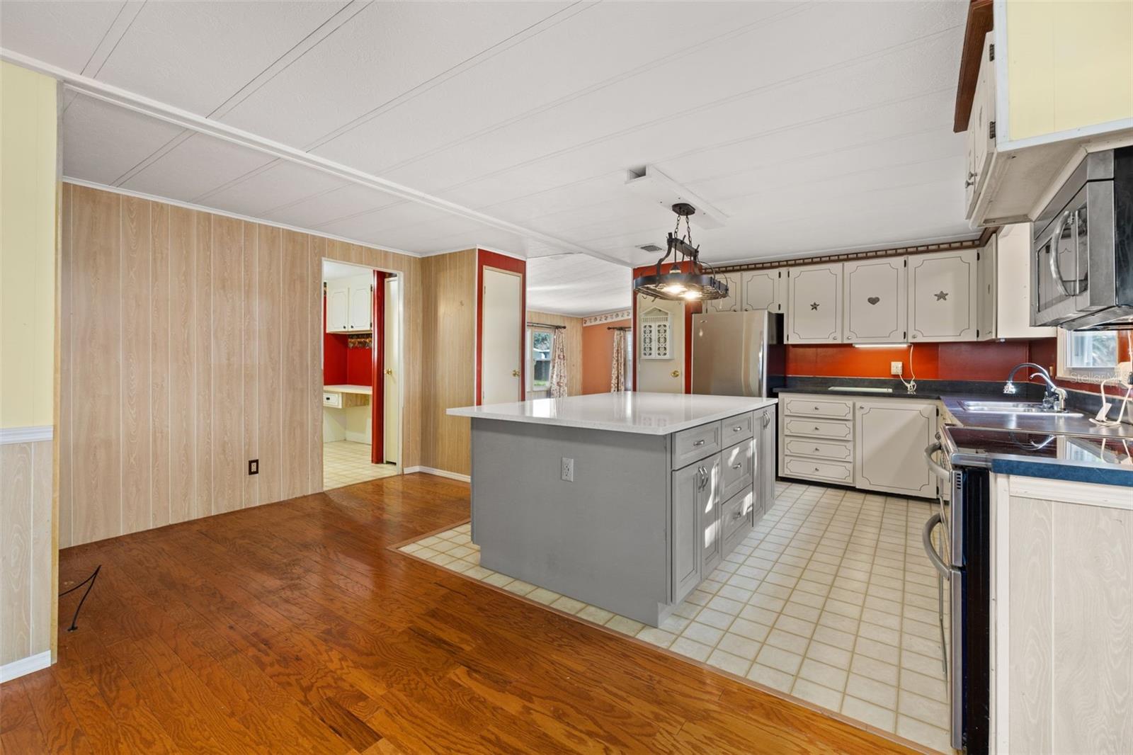 Image 15 of 73 For 2118 Canopy Circle