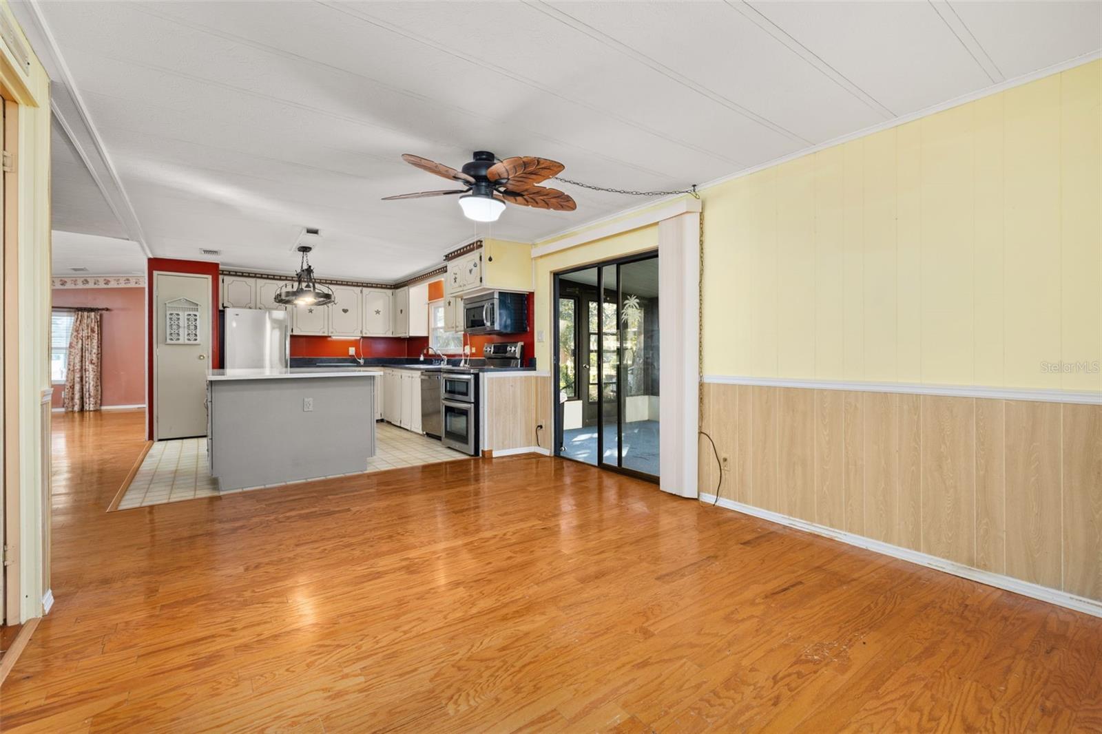 Image 19 of 73 For 2118 Canopy Circle