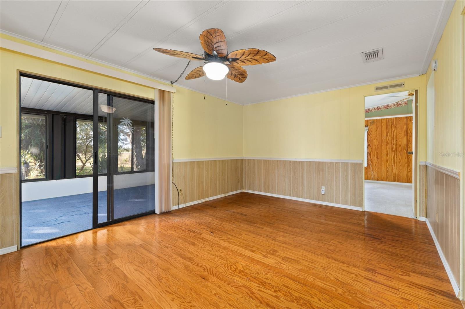 Image 20 of 73 For 2118 Canopy Circle