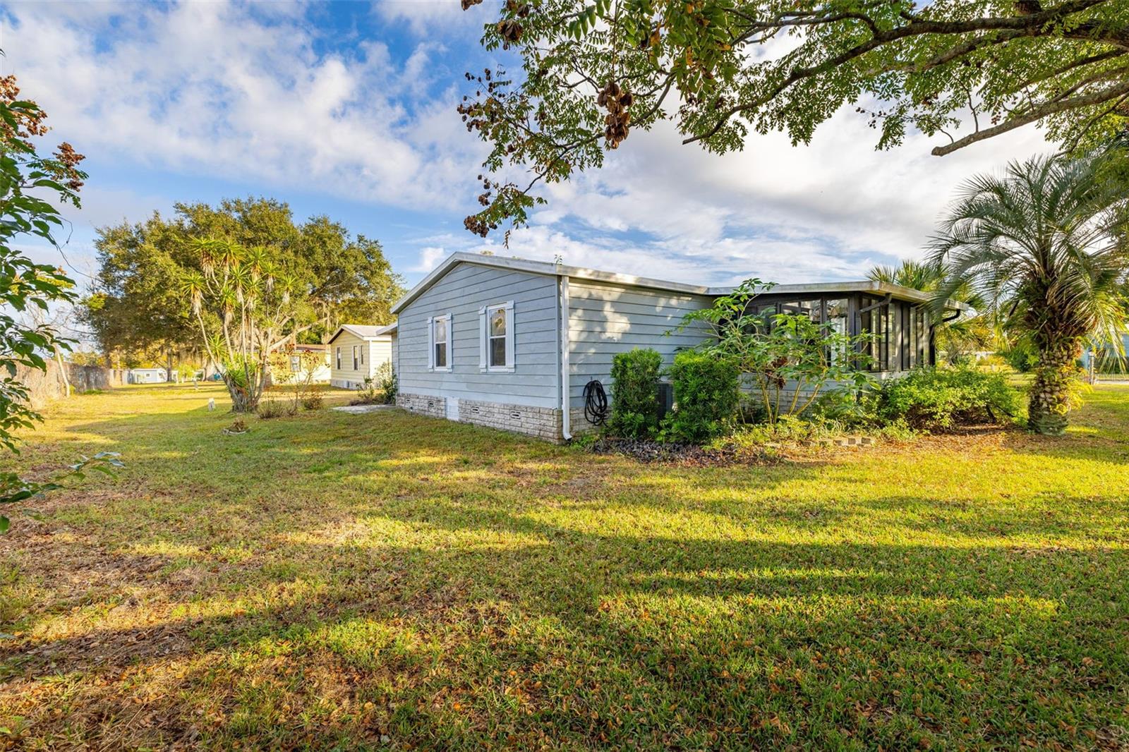 Image 41 of 73 For 2118 Canopy Circle