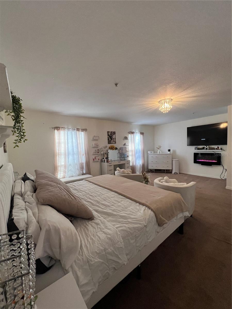 Image 27 of 38 For 157 Sterling Springs Lane